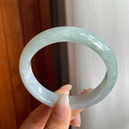 细糯种带底色翡翠平安镯（56.6mm）（yc220246）