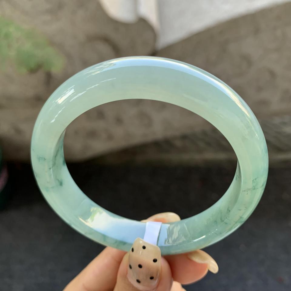 糯冰飘花翡翠平安镯（55.5mm）（yc028426）
