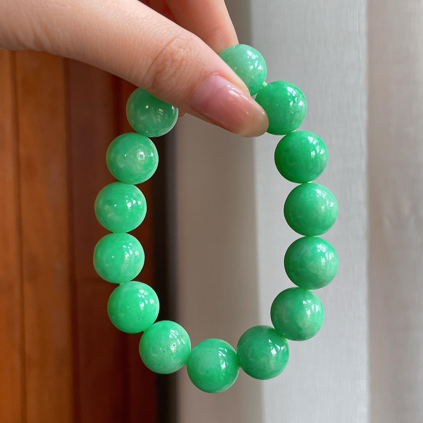 糯冰果绿翡翠珠串手串（yc360245）