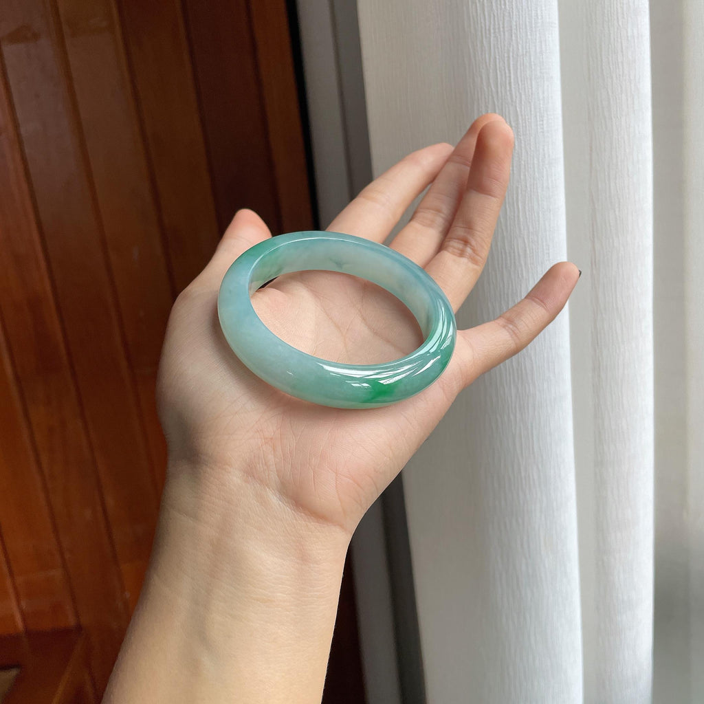 糯冰特色翡翠平安镯（54.5mm）（yc286479）