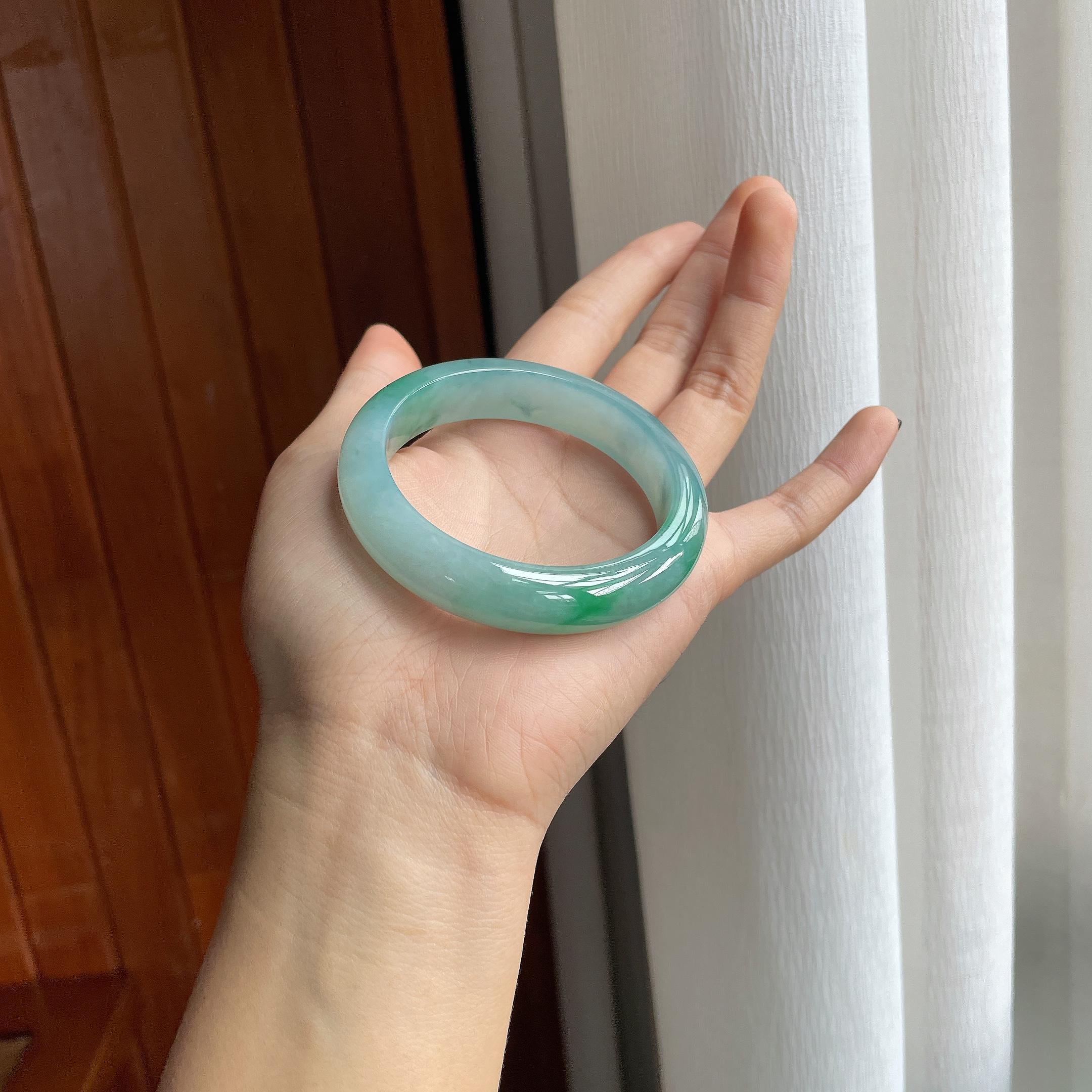 糯冰特色翡翠平安镯（54.5mm）（yc286479）