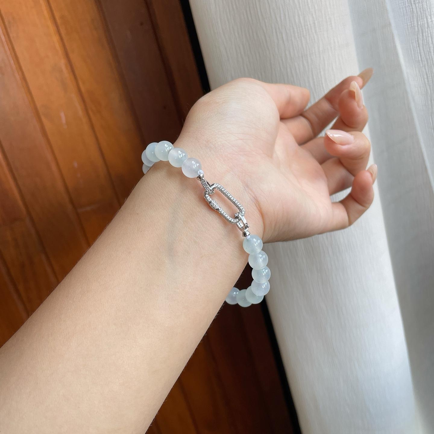 冰种无色飘花翡翠珠串手串（yc242100）