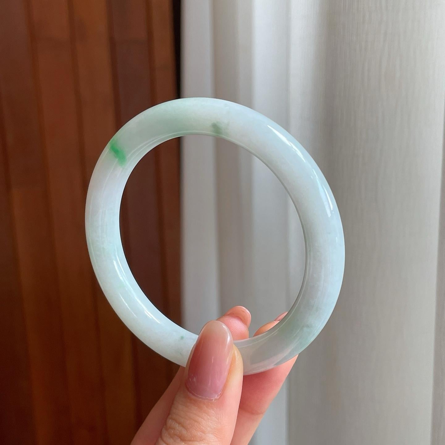 糯冰飘花翡翠圆条手镯（56.2mm)（yc349363）