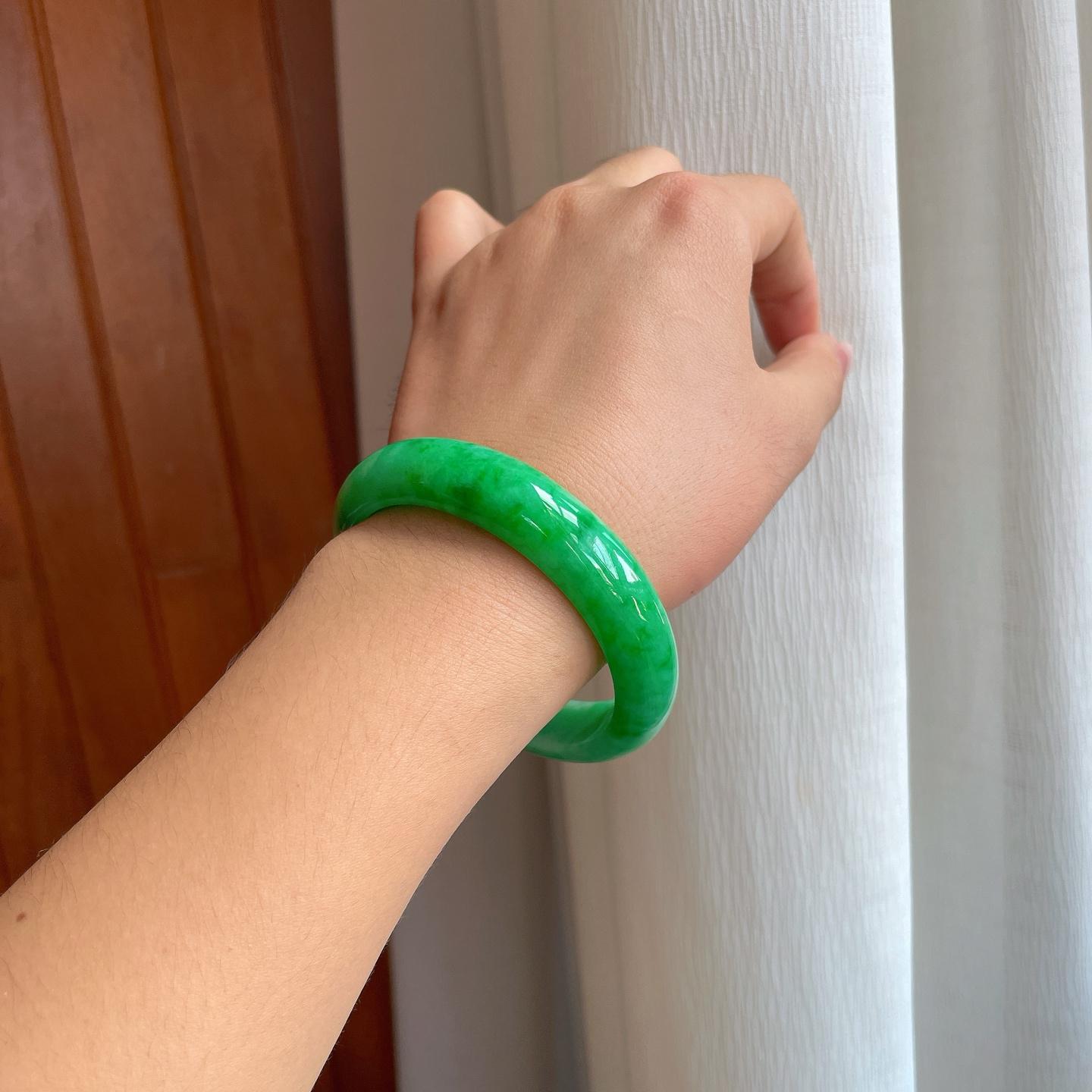 糯冰满绿翡翠平安镯（57.5mm）（yc259091）