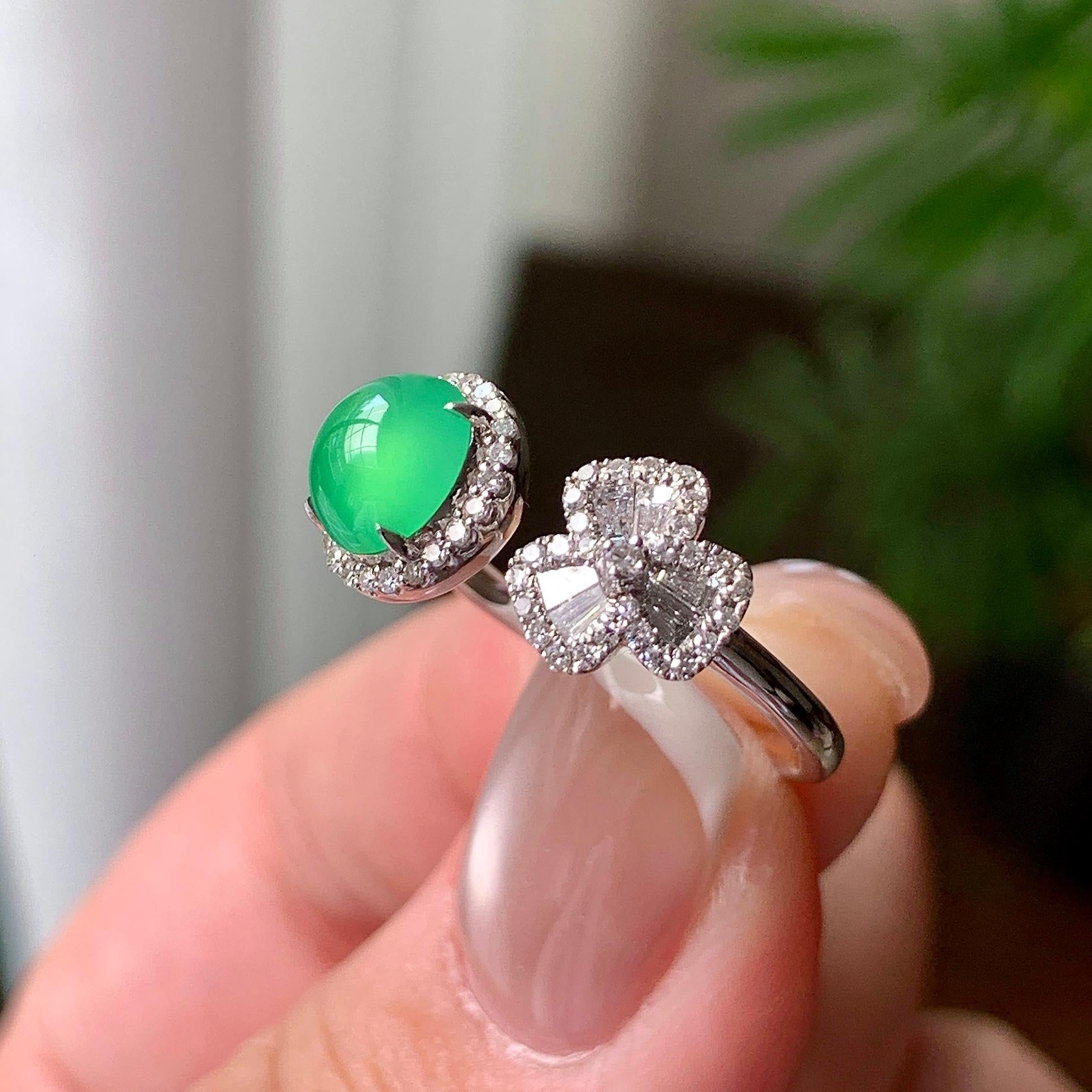 18K金钻镶糯冰种晴水蛋面戒指  天然缅甸A货翡翠（yc361130）