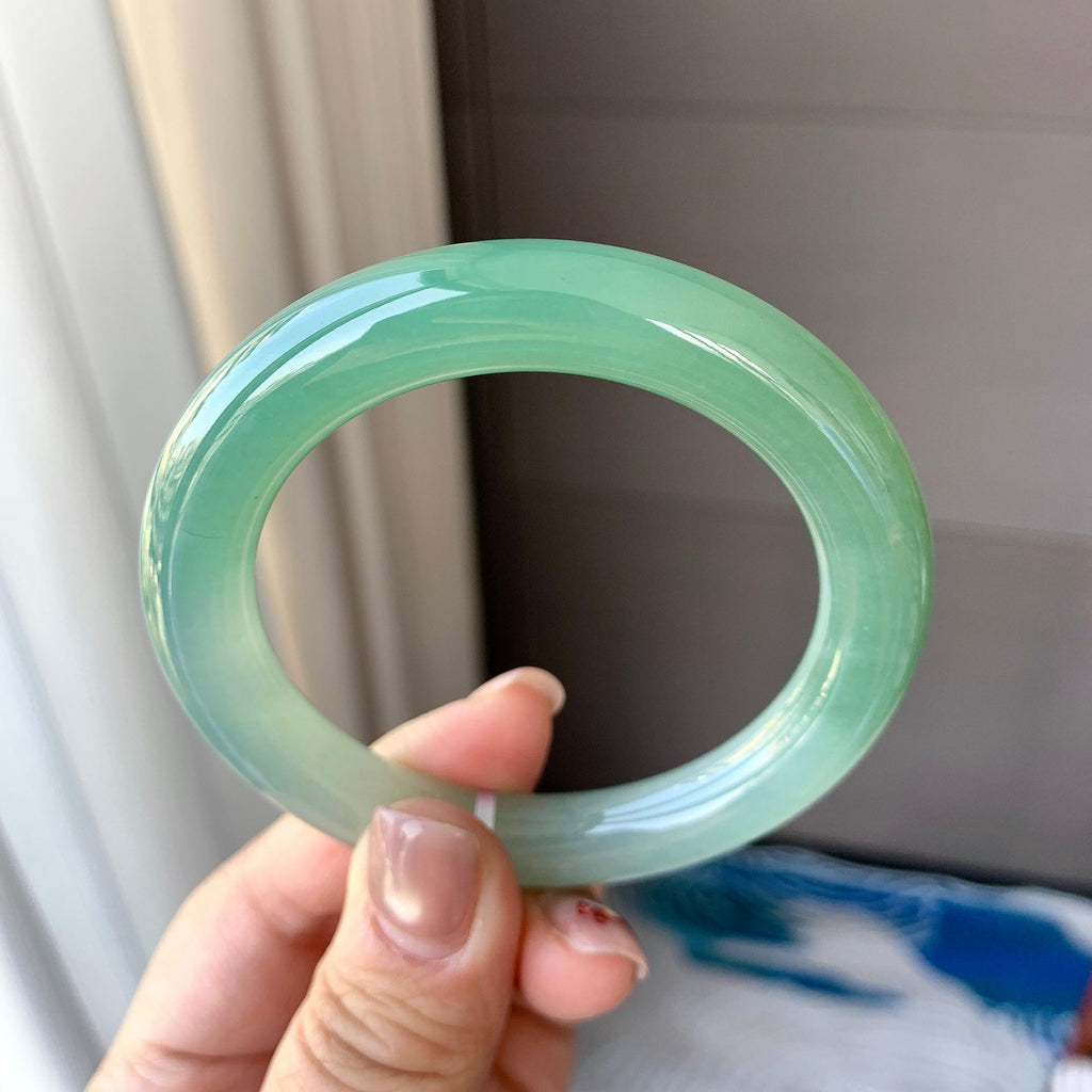 糯冰种湖水绿半山水圆条手镯 54.7圈口 天然缅甸A货翡翠（yc348288）