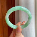 糯冰晴底翡翠平安镯（55.7mm)（yc360255）