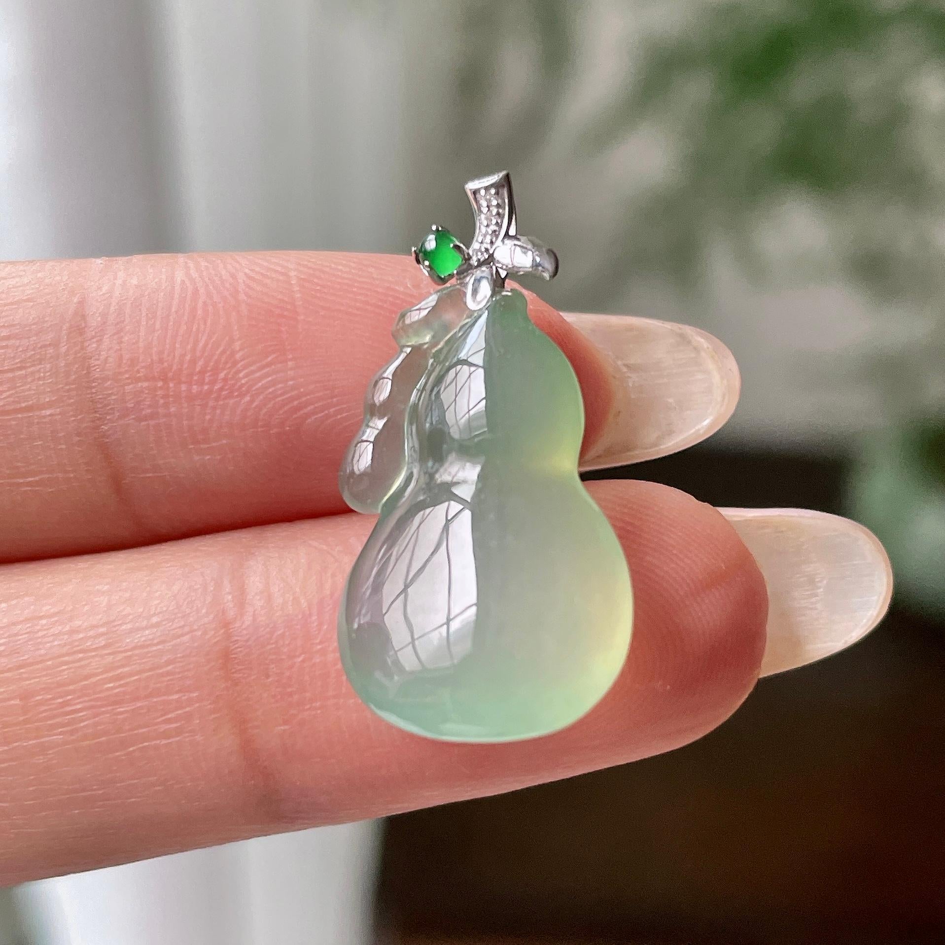 18k金钻镶冰种晴水葫芦吊坠   天然缅甸A货翡翠（yc345025）