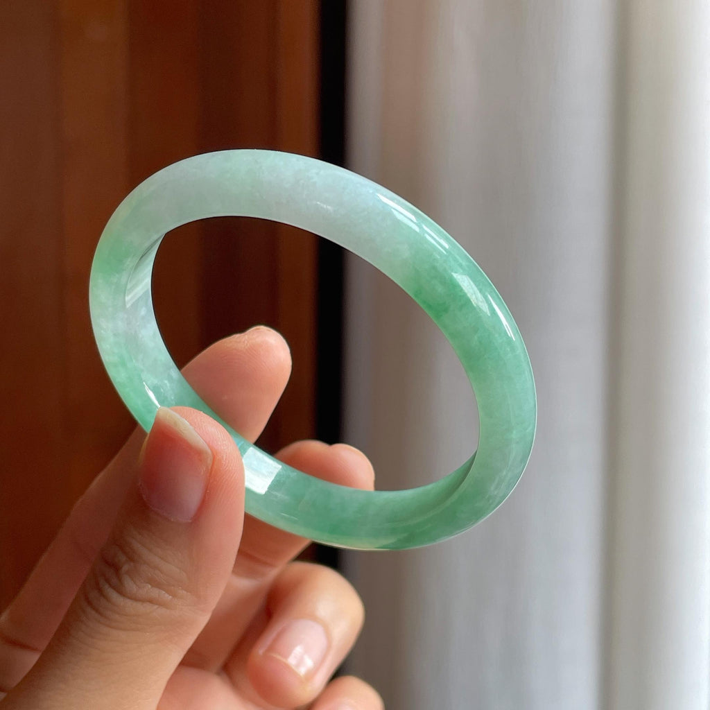 糯冰果绿翡翠贵妃镯（53.5mm）（yc345458）