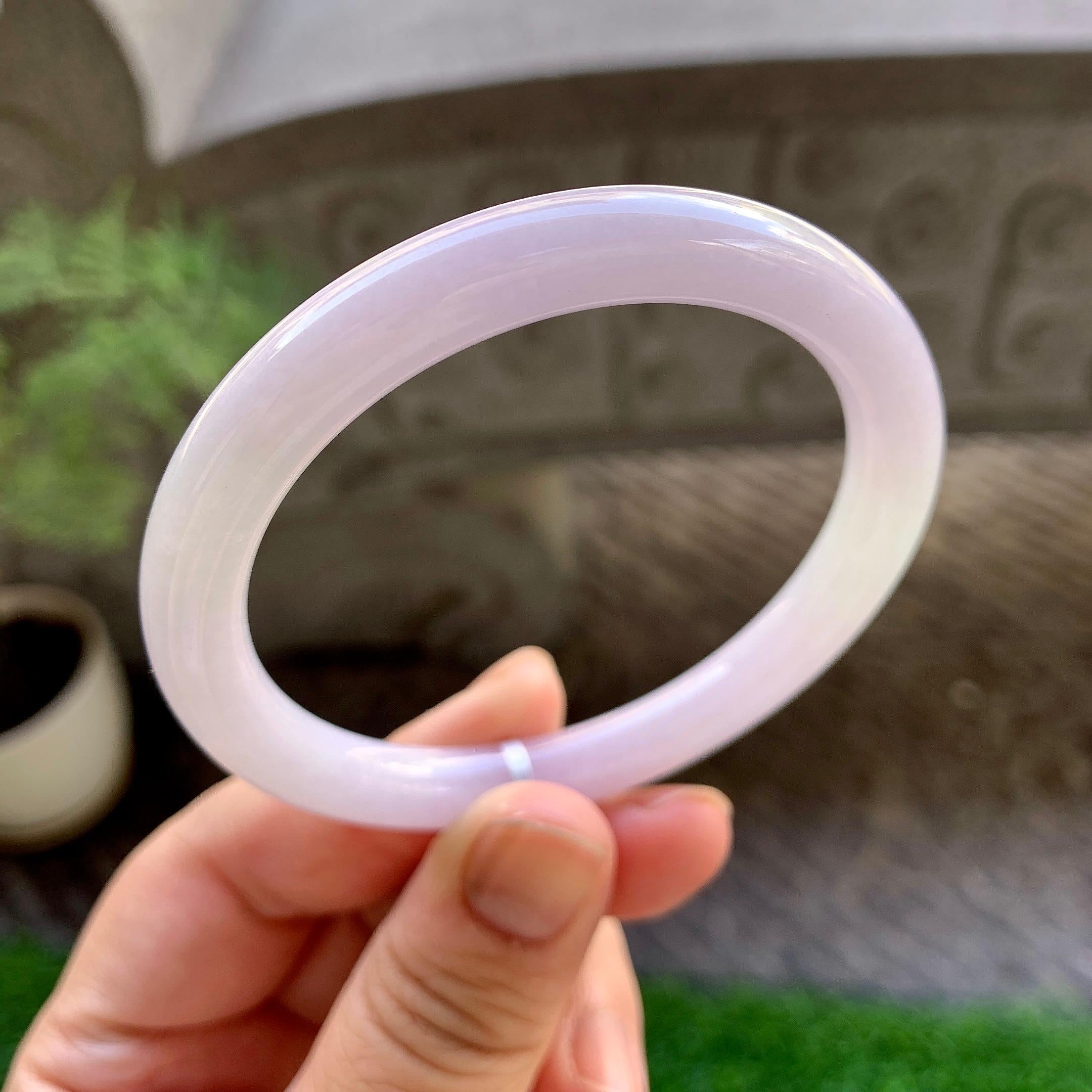 细糯种淡粉底圆条手镯（54.6mm）（yc229793）