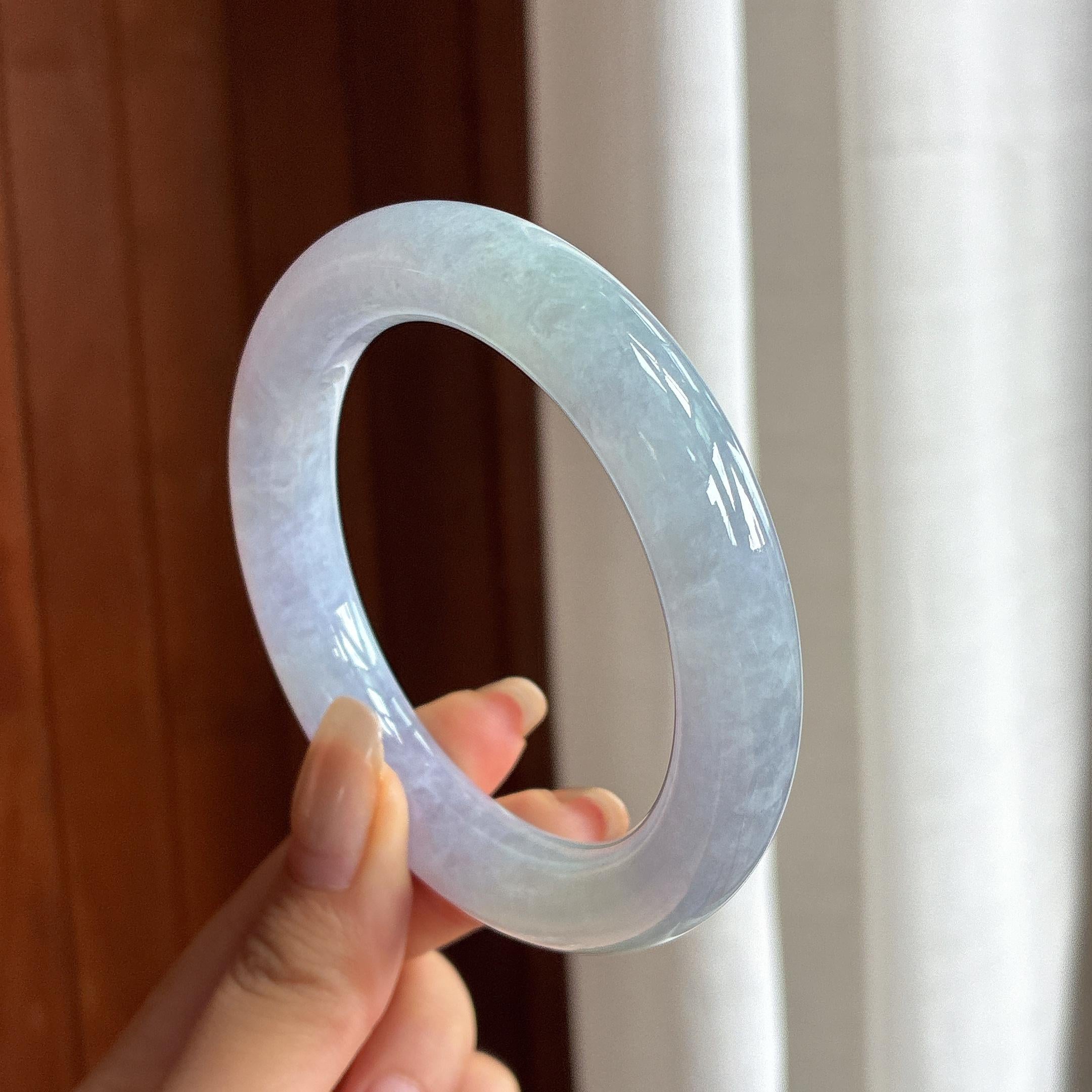 糯冰春带彩圆条手镯 57圈 天然缅甸A货翡翠（yc457605）