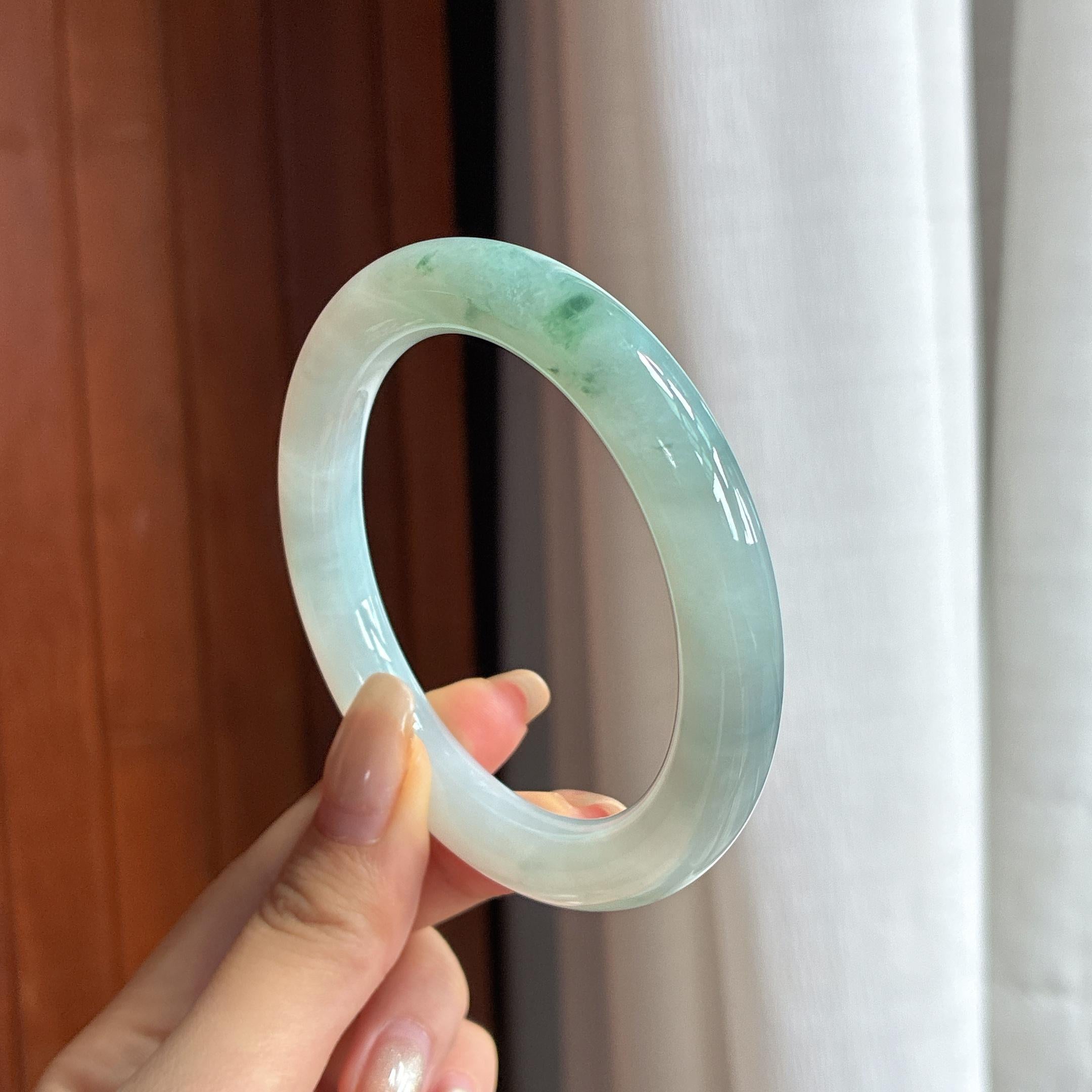 大圈口 糯冰飘花圆条手镯 58圈 天然缅甸A货翡翠（yc457207）