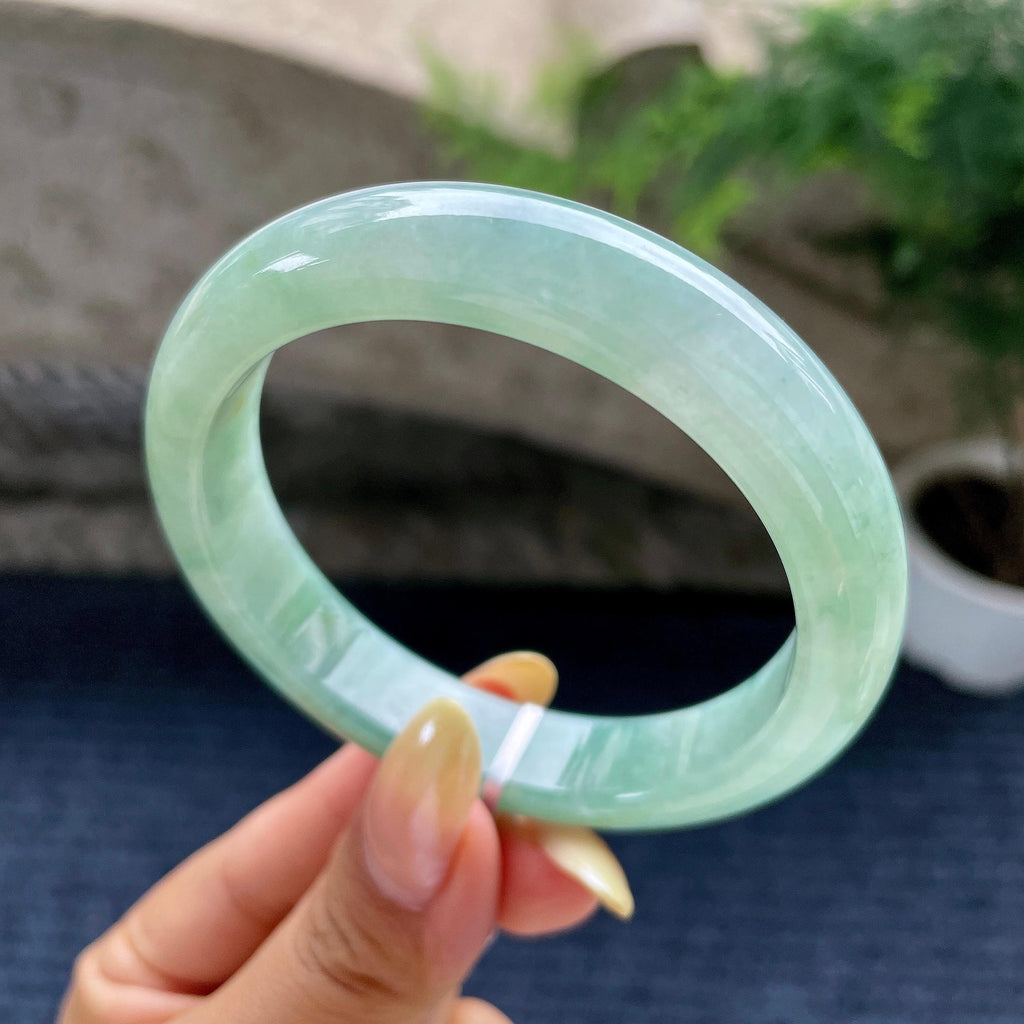 大圈口 细糯种晴底飘花正圈平安镯58圈 天然缅甸A货翡翠（yc489155）