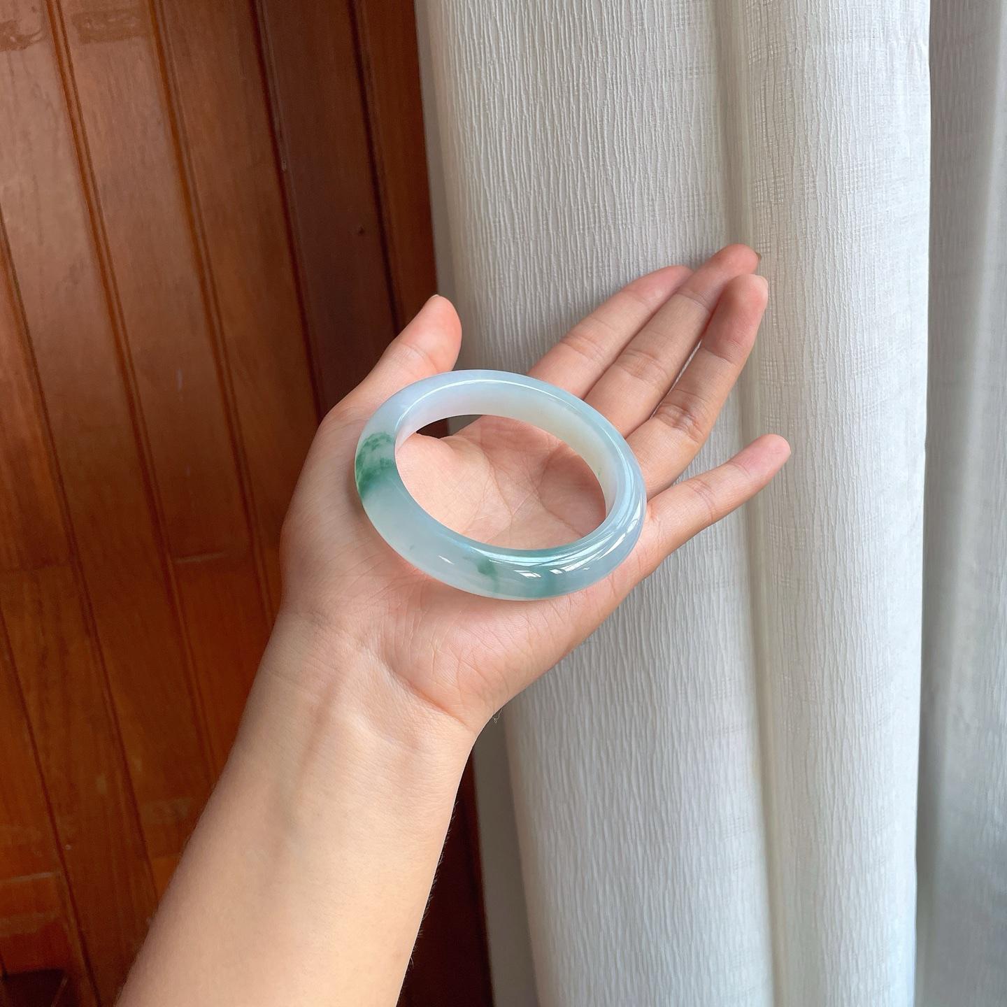 糯冰飘花翡翠平安镯（56mm）（yc400163）