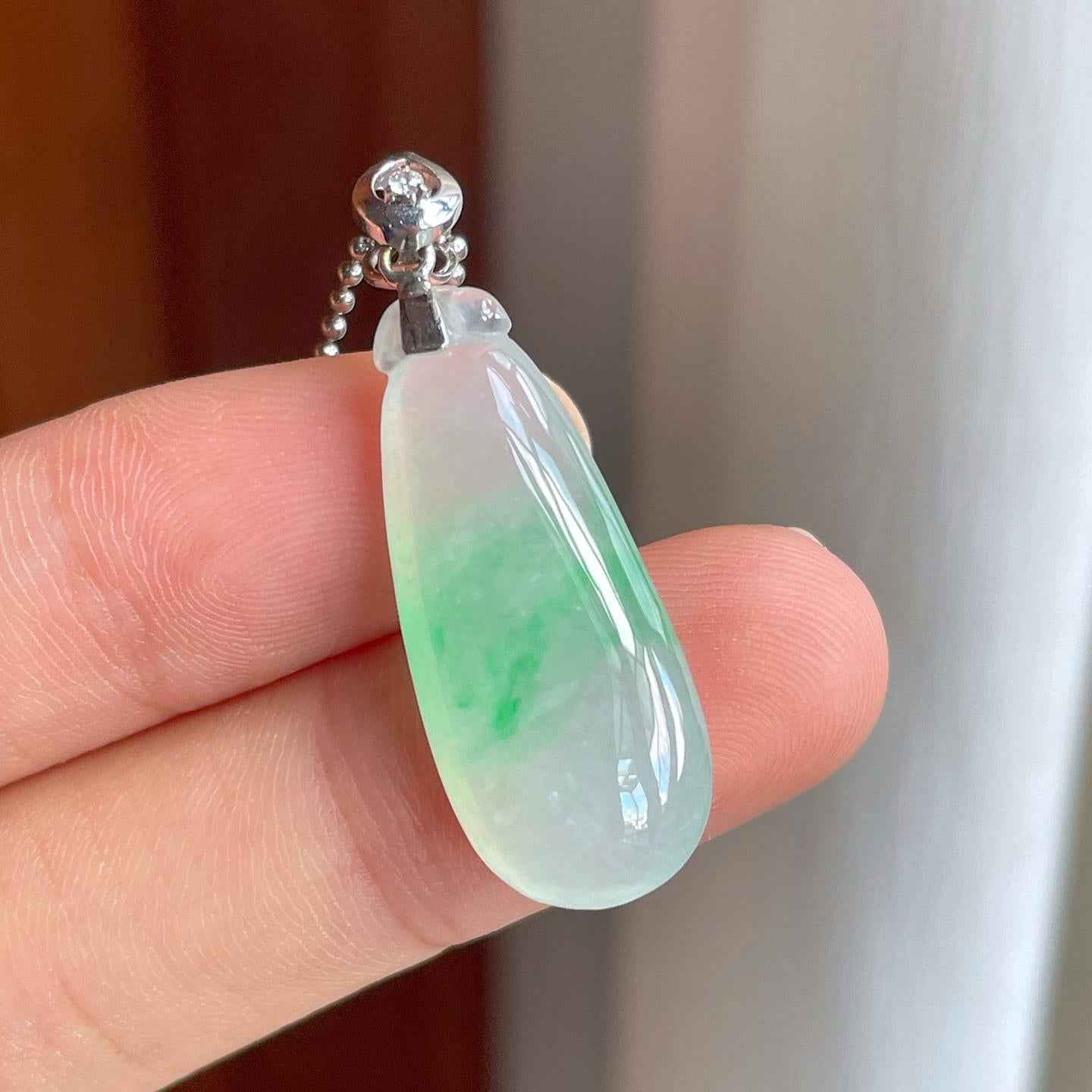 18k金扣冰种带色翡翠福瓜（yc255718）