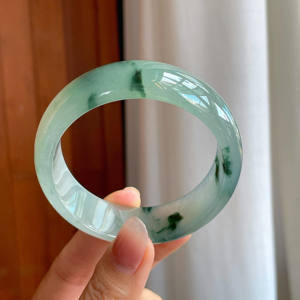 糯冰飘花宽版翡翠平安镯（57.6mm)（yc310964）