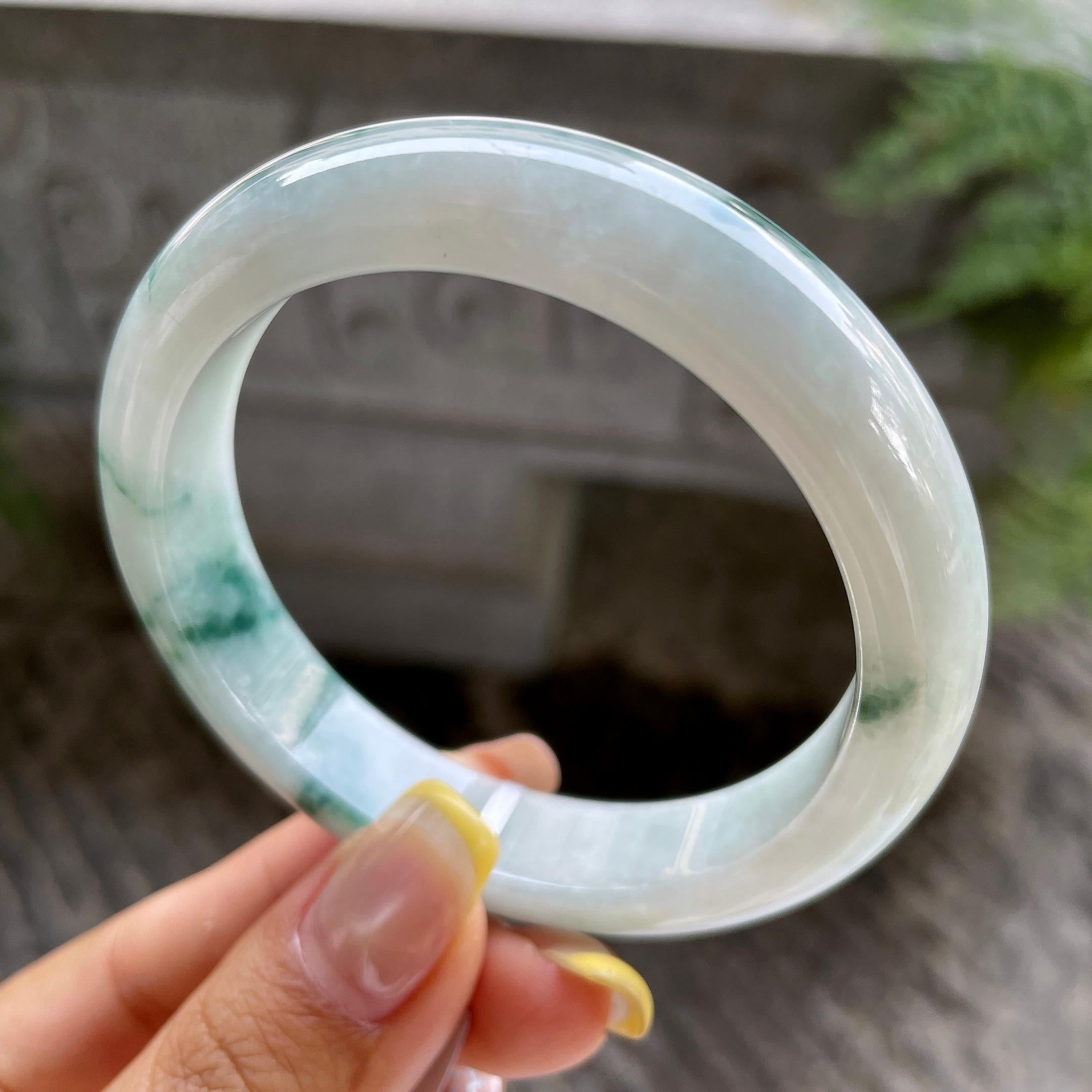 细糯种飘花正圈平安镯56.2圈         天然缅甸A货翡翠（yc389231）
