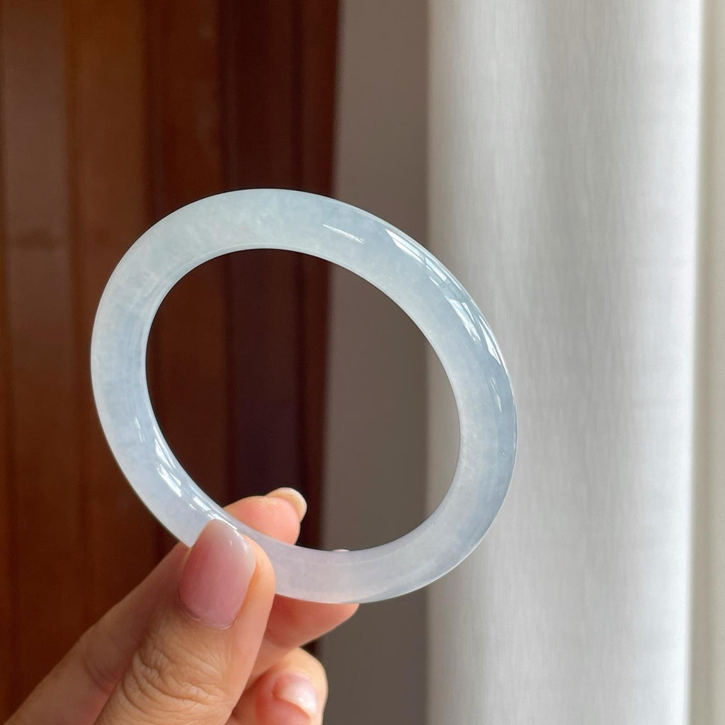 冰种白月光翡翠圆条手镯（55.2mm)（yc381298）
