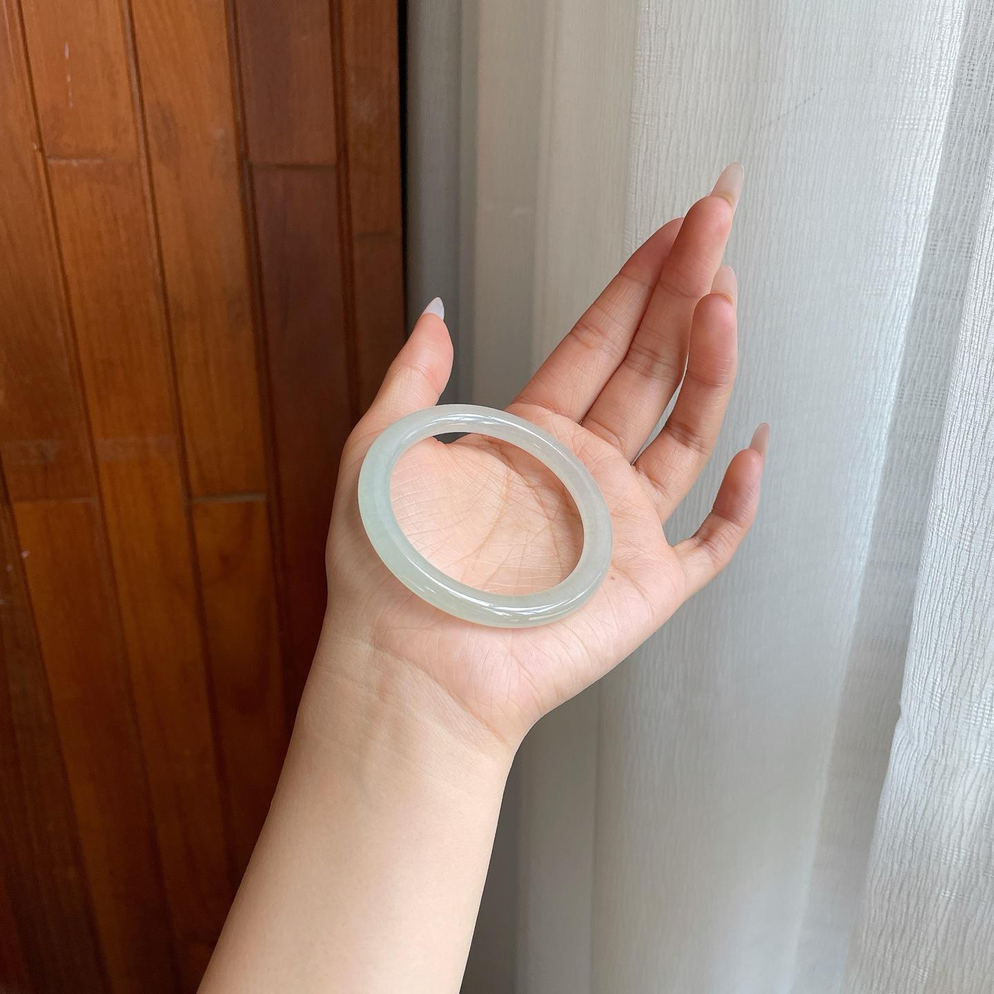 冰种淡晴底翡翠美人条手镯（53mm）（yc278676）