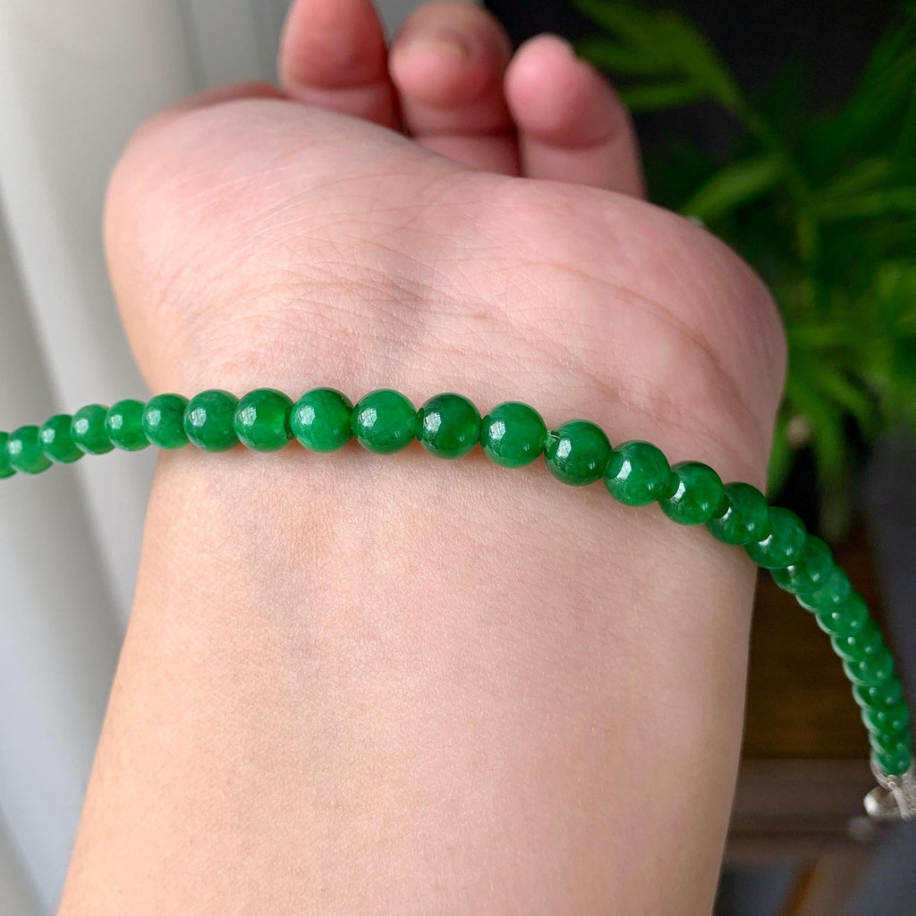 糯冰种满绿小米珠手链（yc221409）