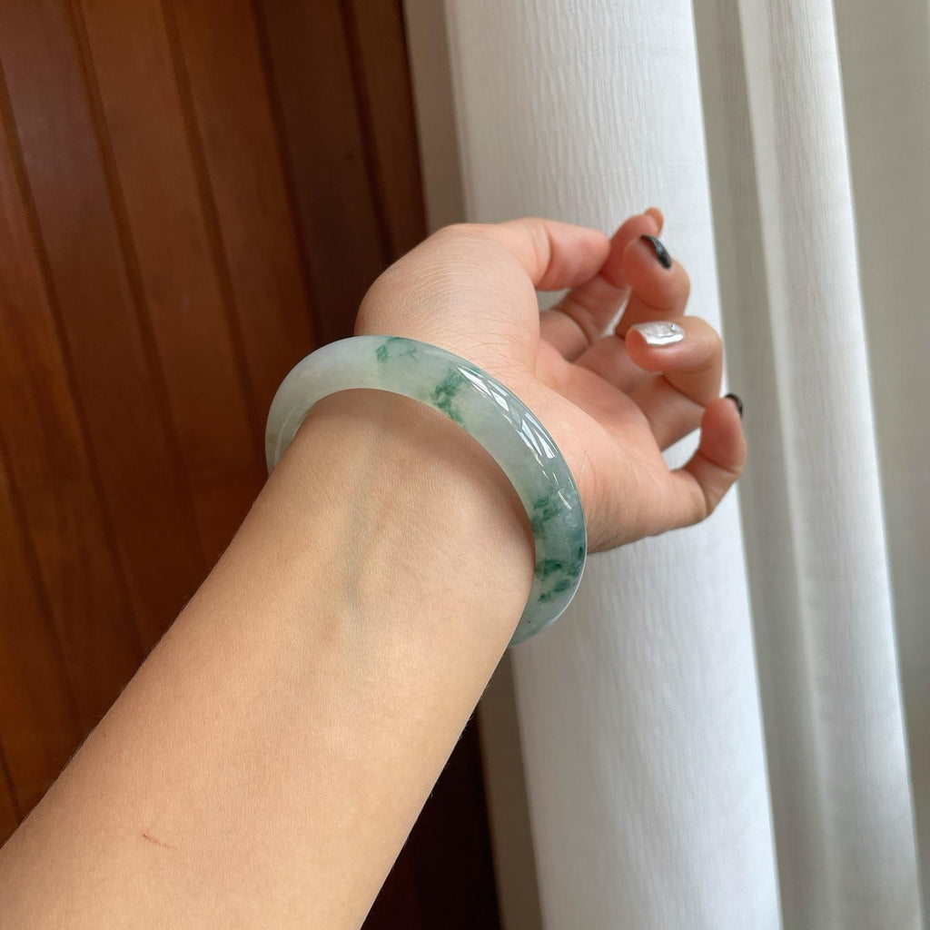 糯冰飘花翡翠平安镯（57.5mm）（yc281665）