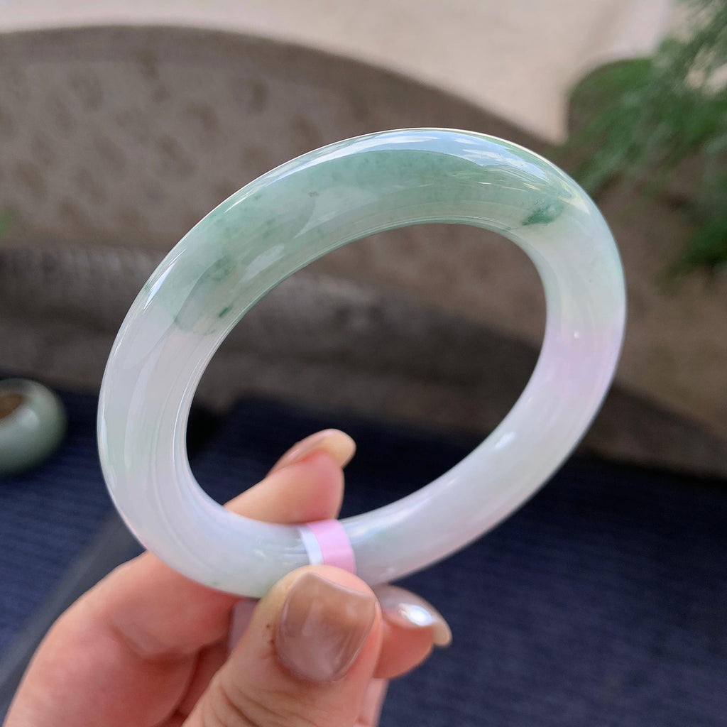 糯种淡粉底飘蓝花圆条手镯  52.8圈口  天然缅甸A货翡翠（yc426021）