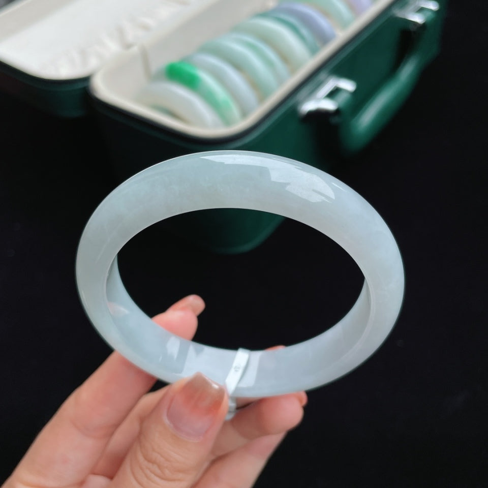 糯种纯底子翡翠手镯（61.6mm）（yc017155）