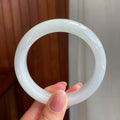糯冰白月光带飘花翡翠平安镯（57.5mm)（yc322577）
