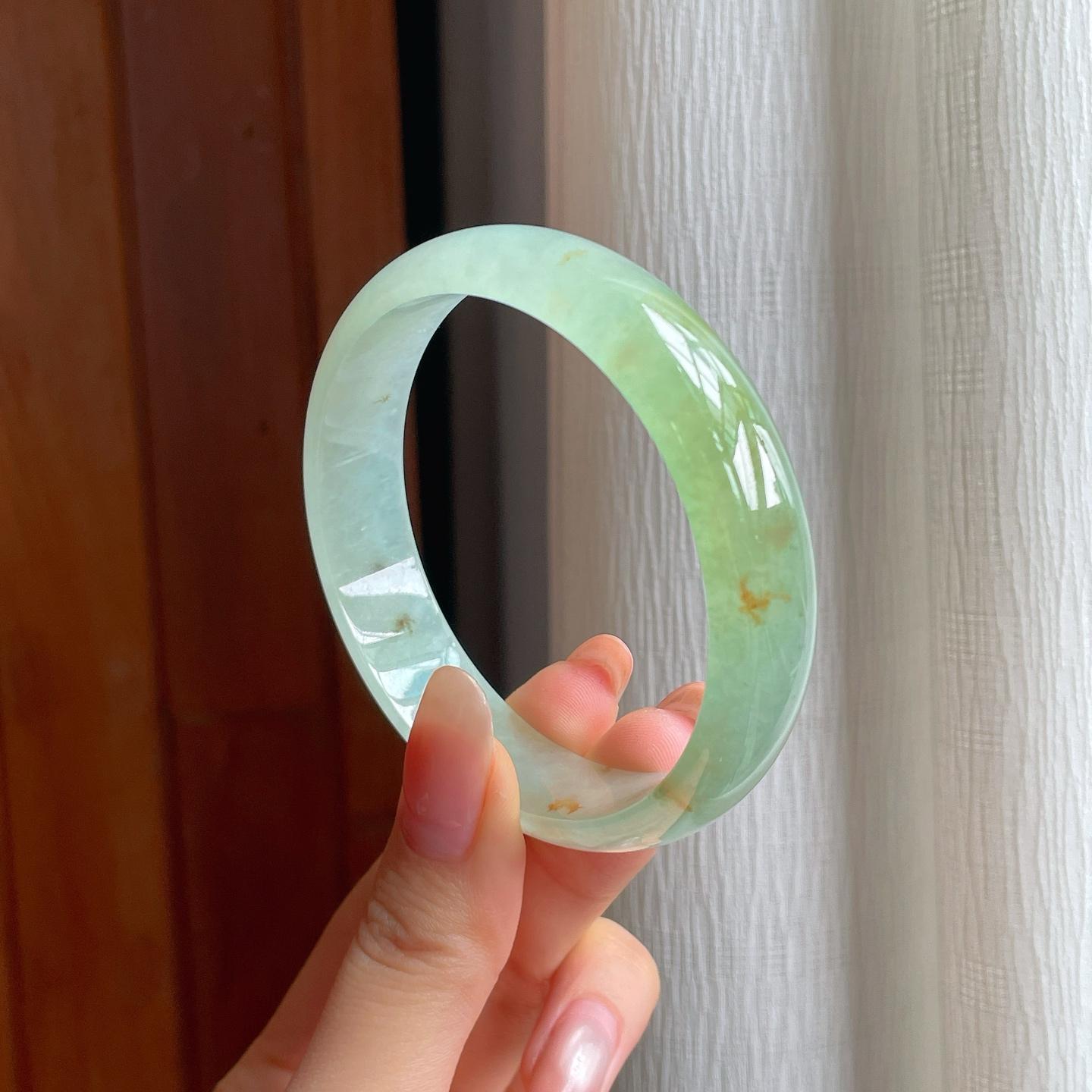 冰种晴底洒金翡翠平安镯（58mm）（yc354344）