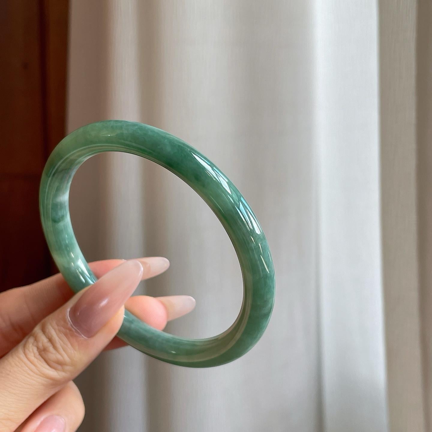 细糯冰带色翡翠美人条手镯（59mm）（yc282503）