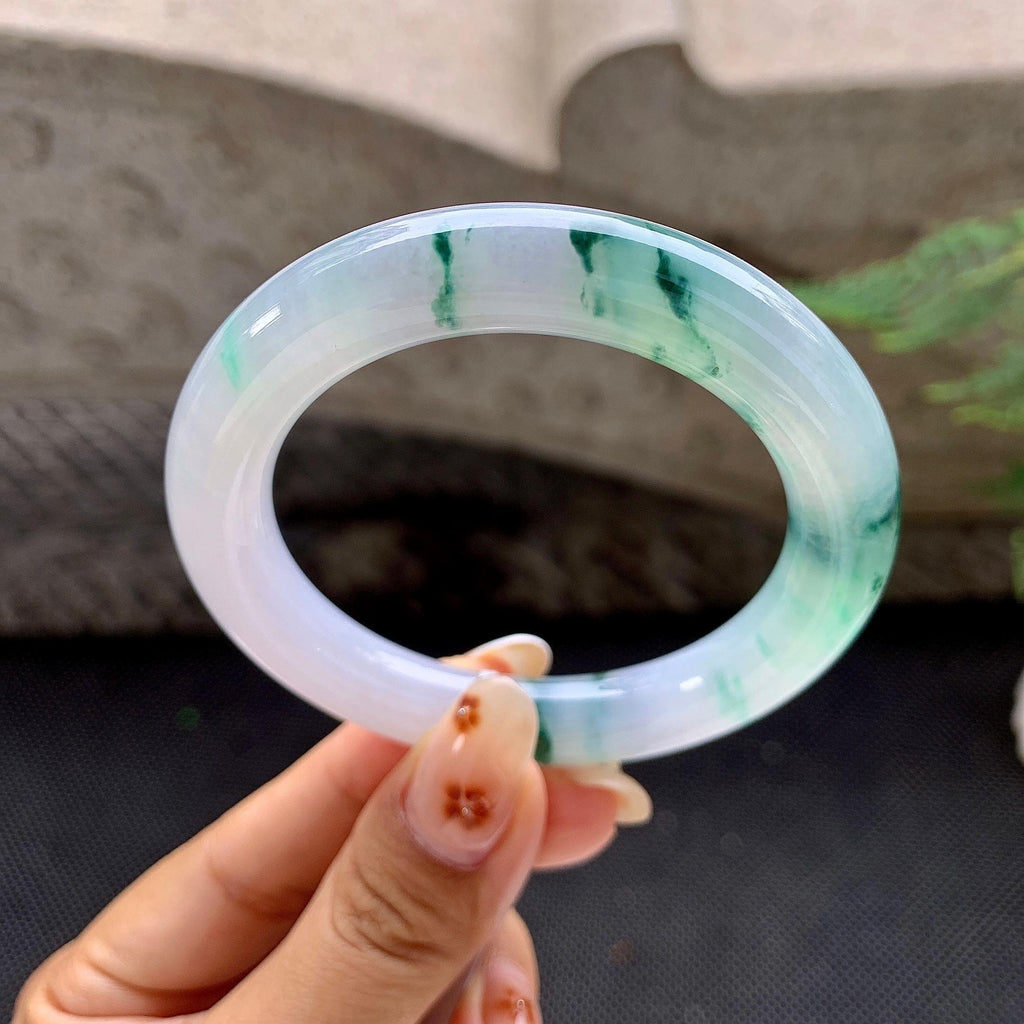 糯冰种飘绿圆条手镯（52.2mm）（yc257210）