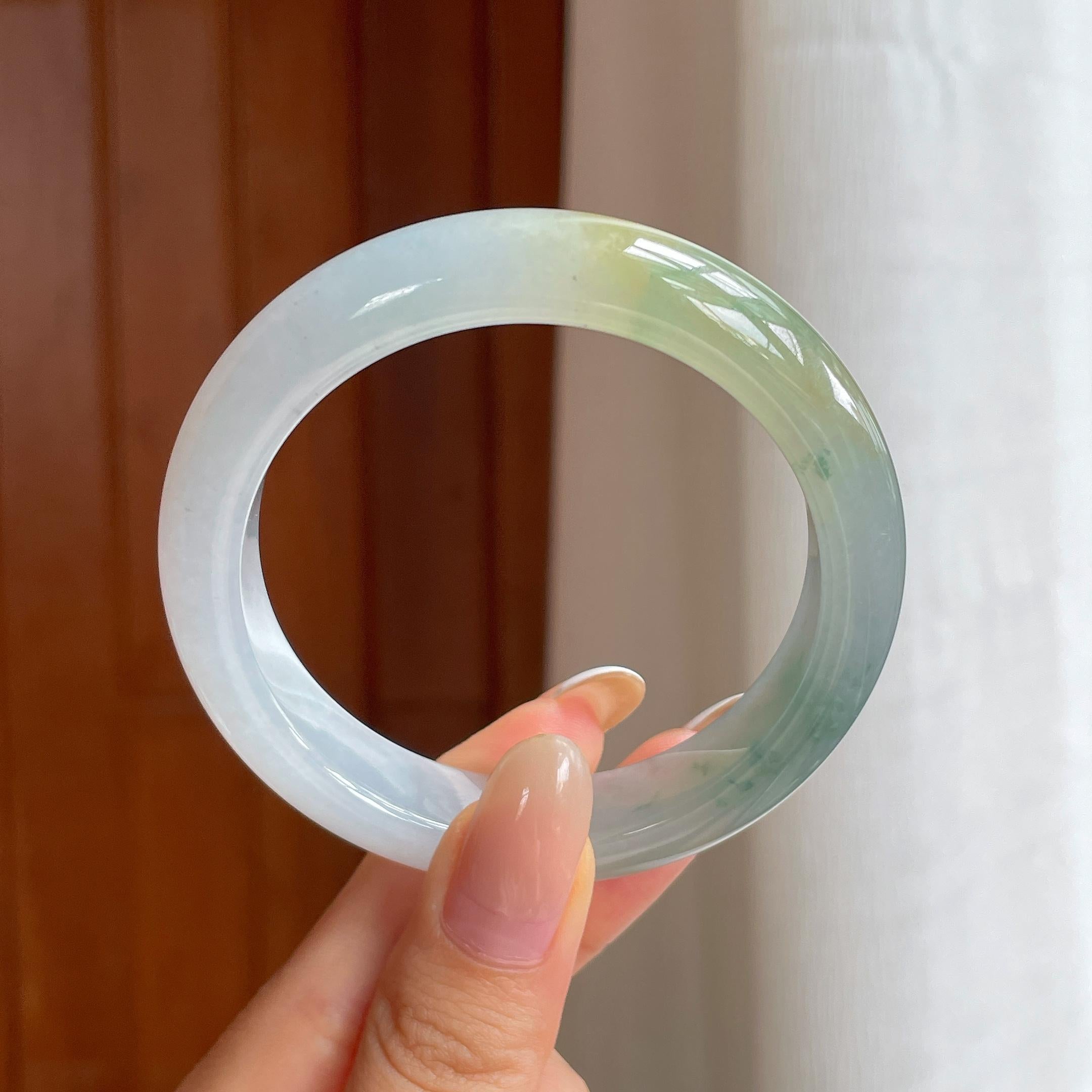 糯冰特色翡翠平安镯（53.6mm)（yc413783）