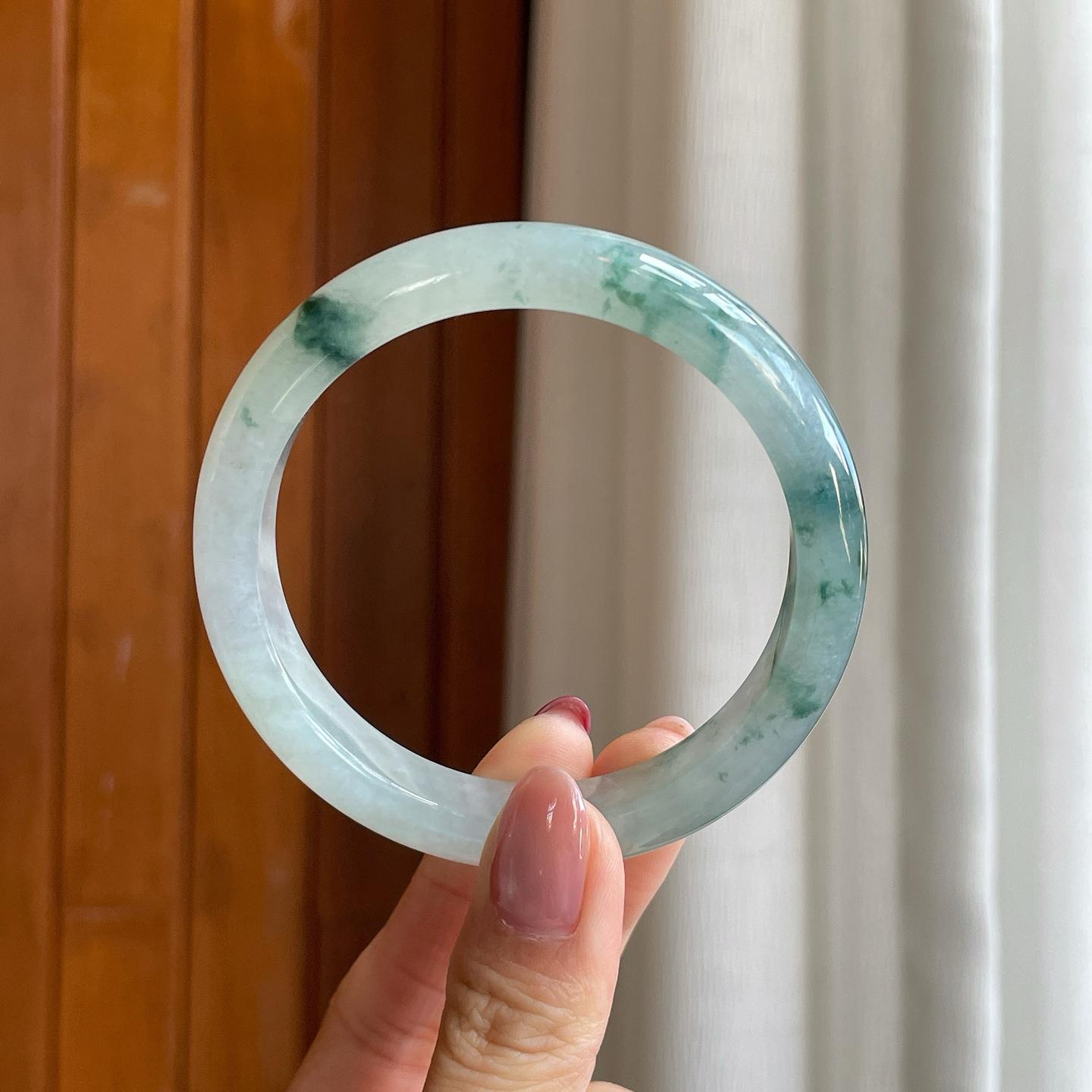 糯冰飘花翡翠平安镯（57.6mm）（yc301443）