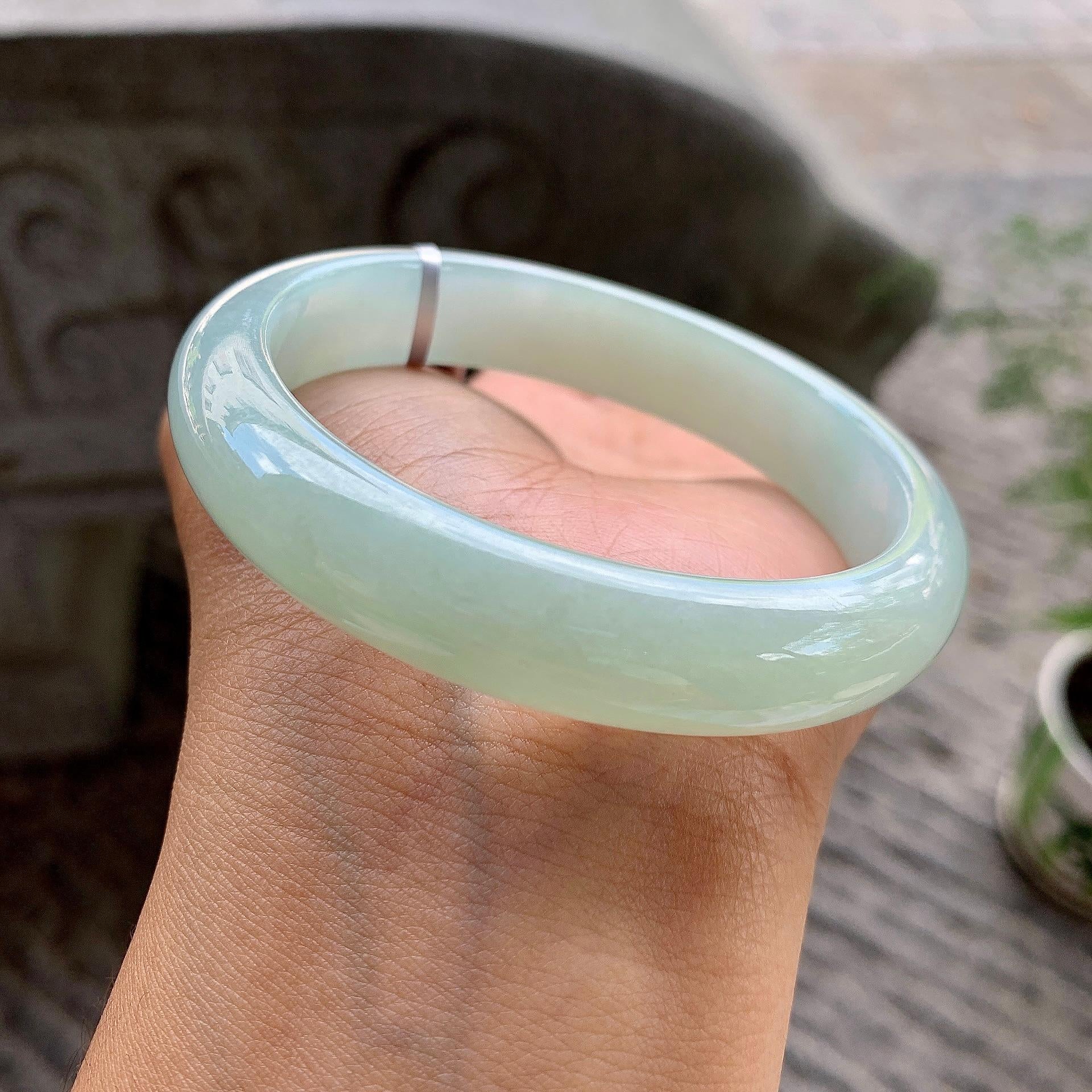 细糯种晴底贵妃手镯（56.5mm）（yc202391）