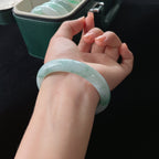 细糯种飘花正圈翡翠手镯（58mm）（yc019901）