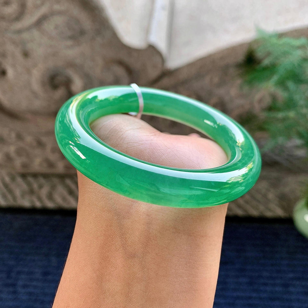 糯冰种满绿圆条手镯（54.6mm）（yc243443）