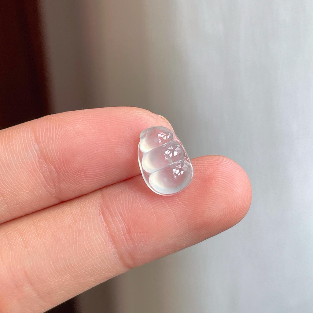 裸石冰玻种翡翠豆子（yc249141）