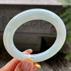 细糯种晴底圆条手镯55.7圈      天然缅甸A货翡翠（yc383130）