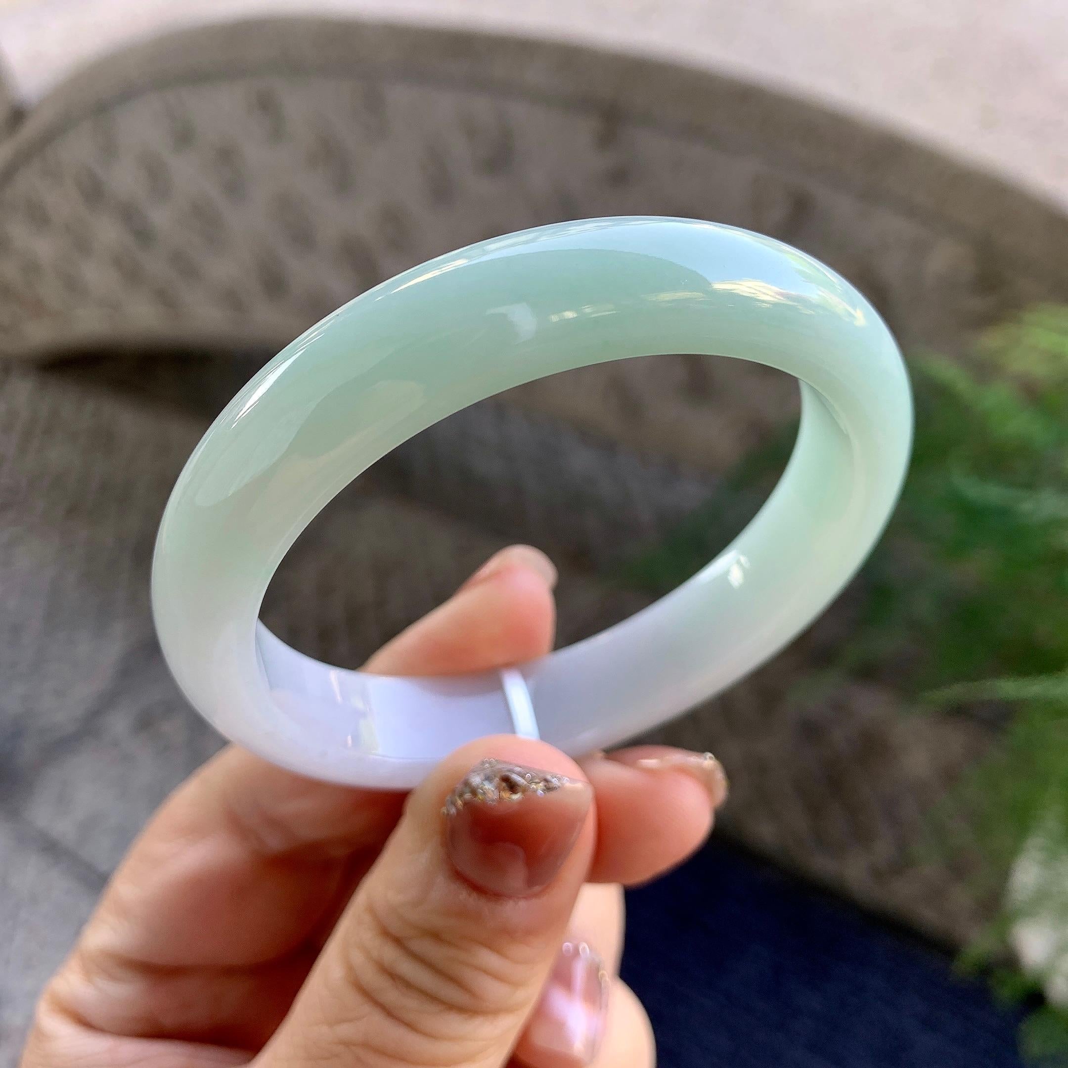 细糯种淡晴底贵妃手镯（53.4mm）（yc276209）