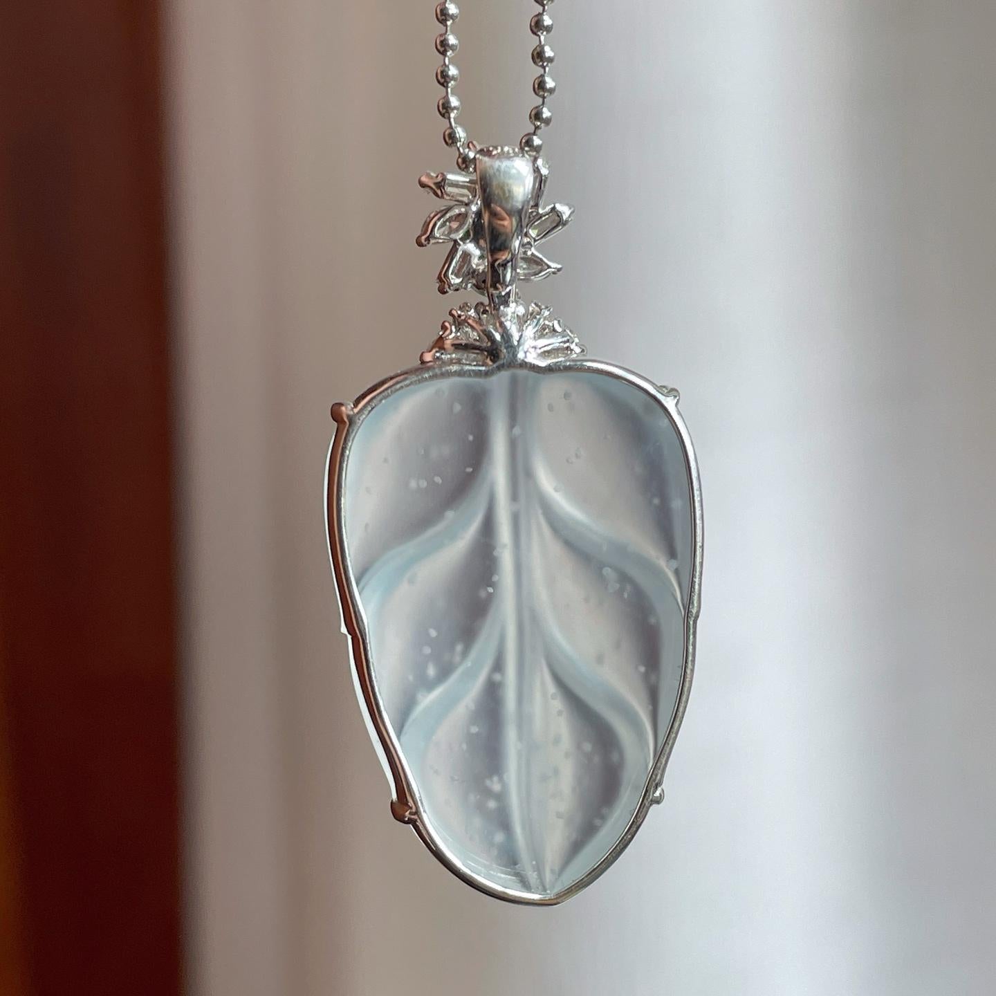 18k金镶冰玻种无色雪花棉翡翠叶子（yc250571）