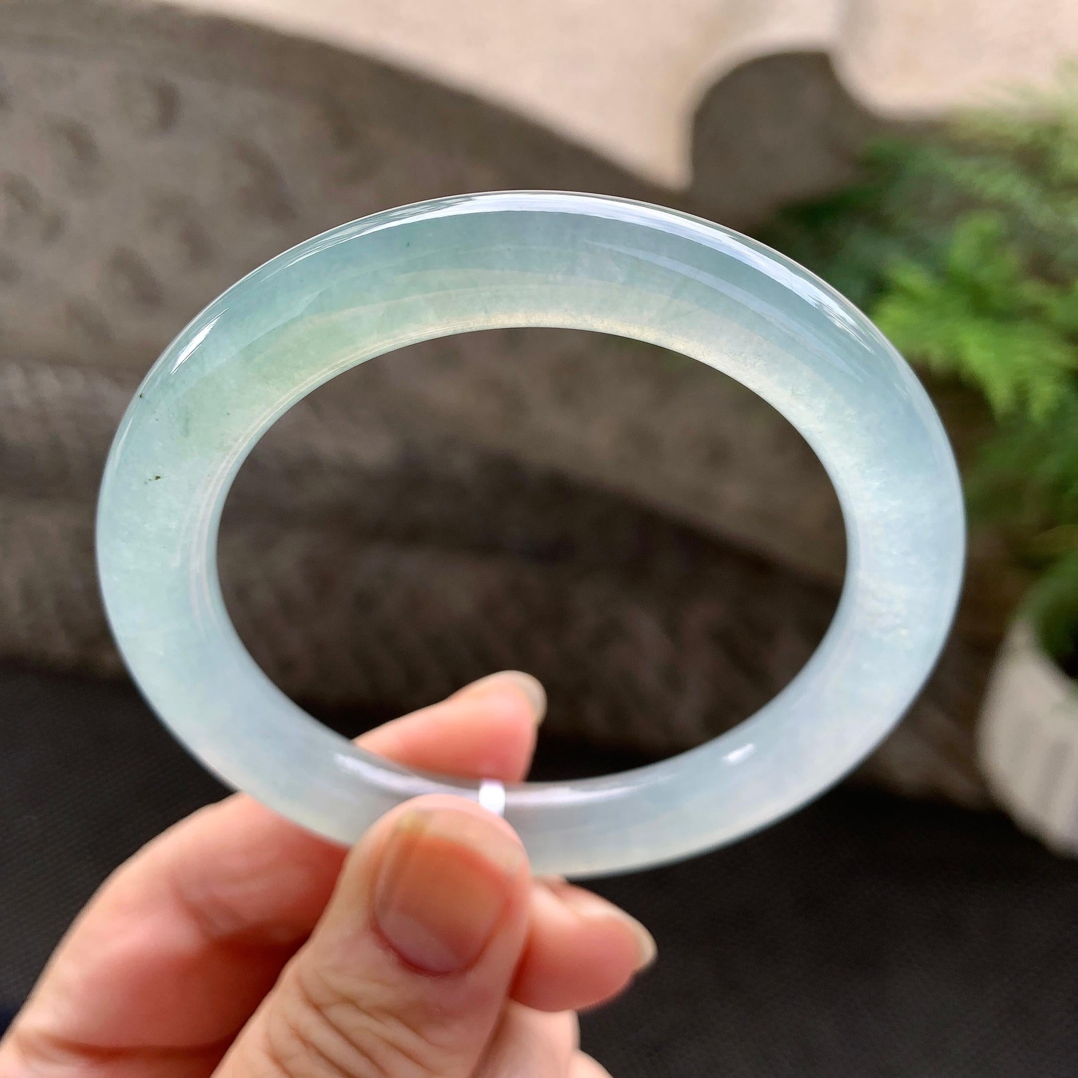 糯冰种晴水圆条手镯（53.4mm）（yc272108）