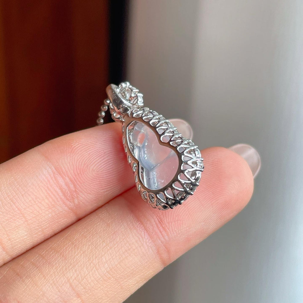 18k金镶冰玻种无色翡翠葫芦（yc244875）