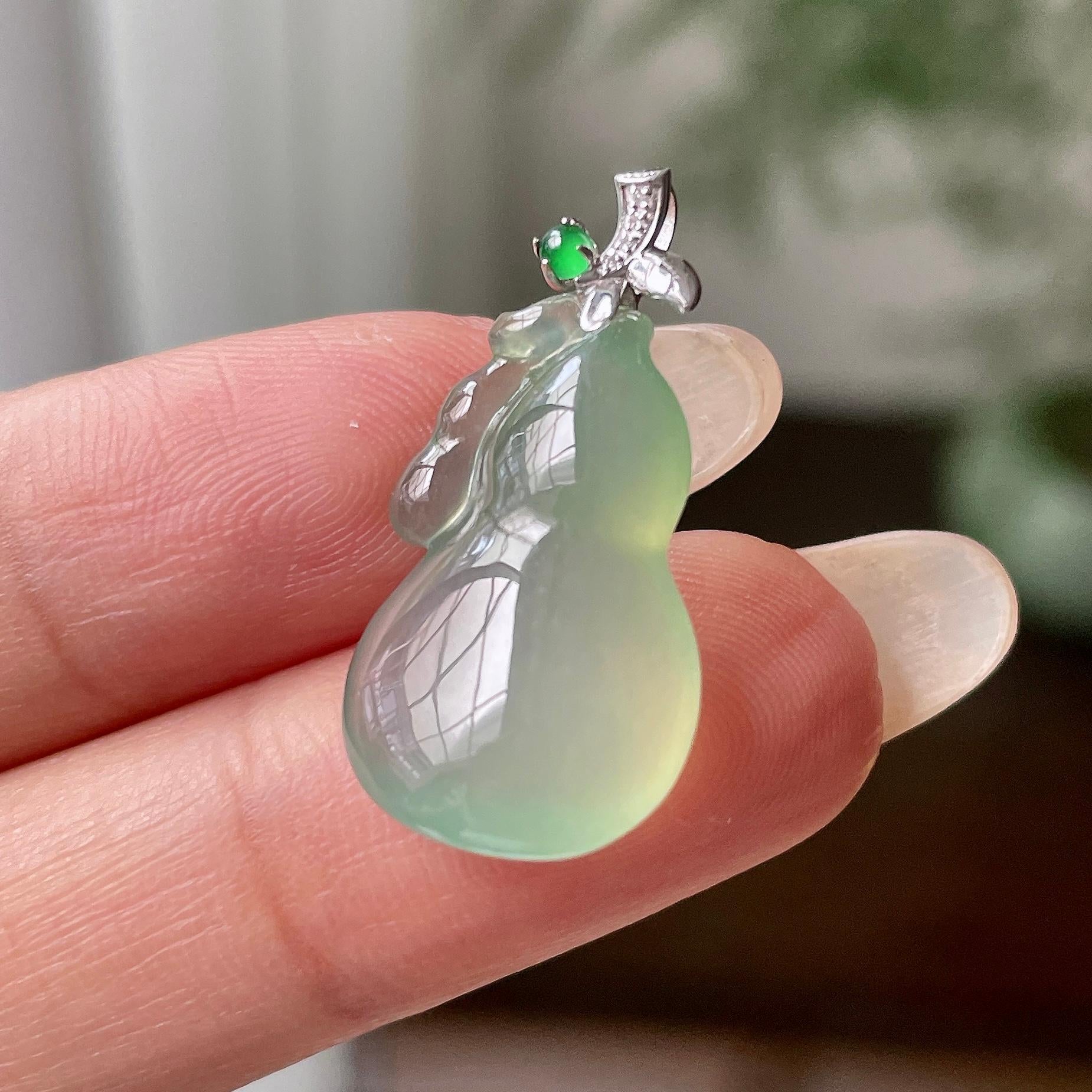 18k金钻镶冰种晴水葫芦吊坠   天然缅甸A货翡翠（yc345025）