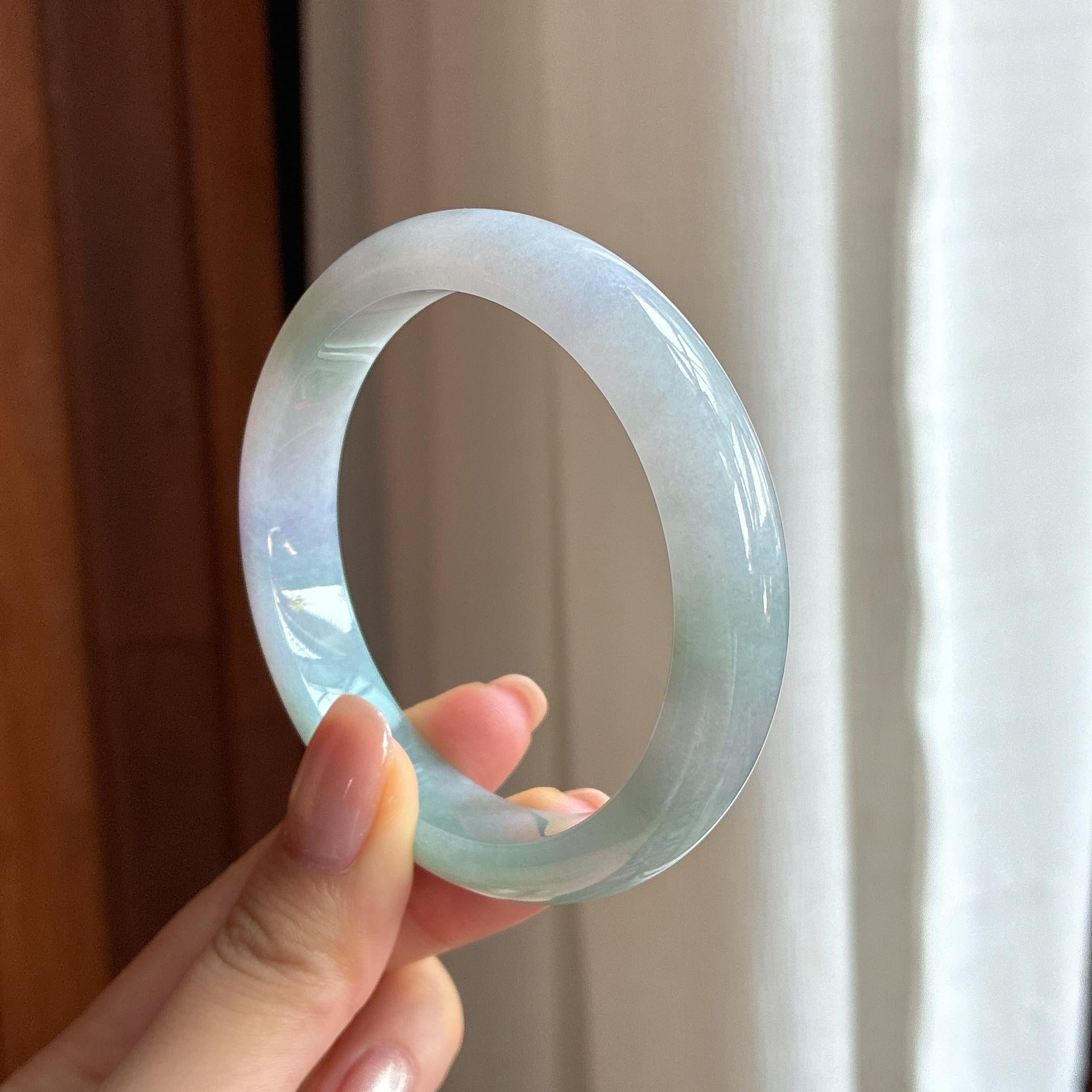 糯冰春带彩翡翠平安镯56圈天然缅甸A货翡翠（yc440031）