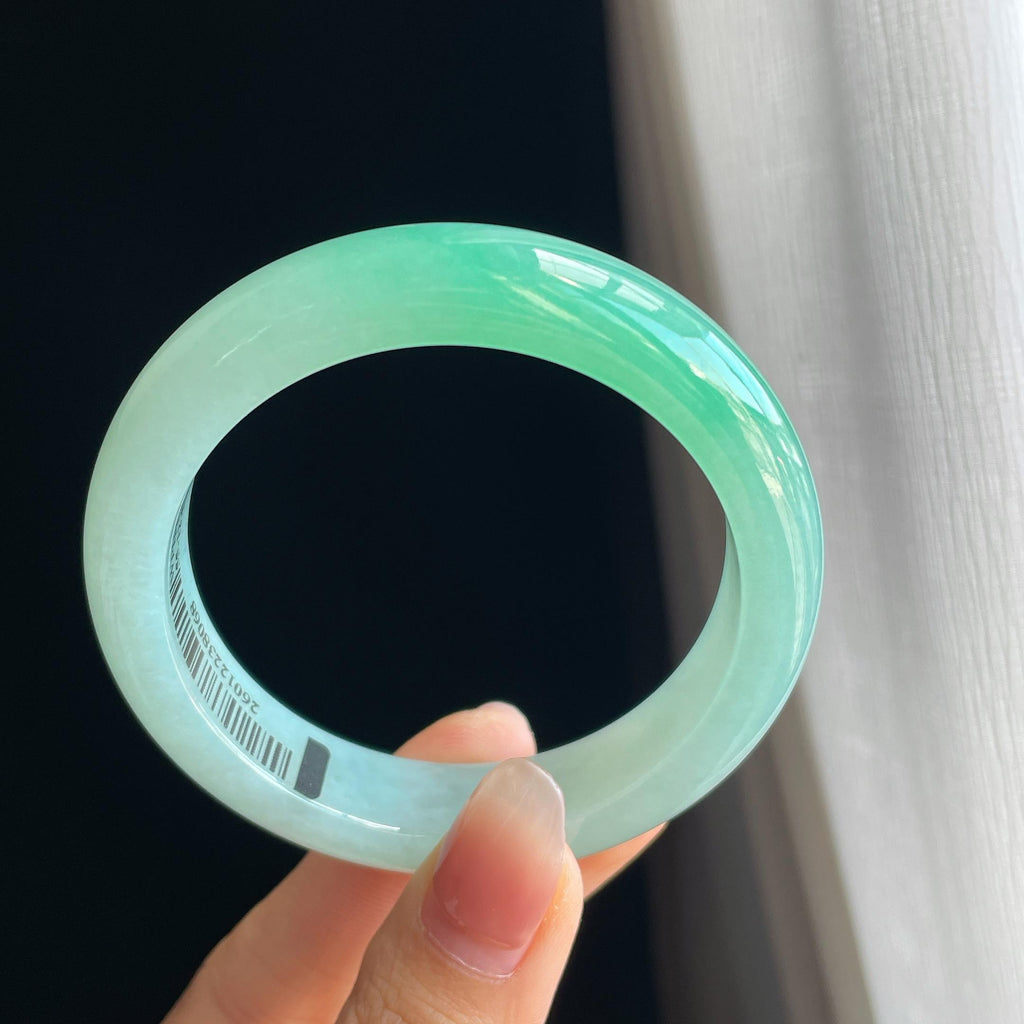 糯冰种果绿翡翠平安镯（54.6mm)（yc323169）