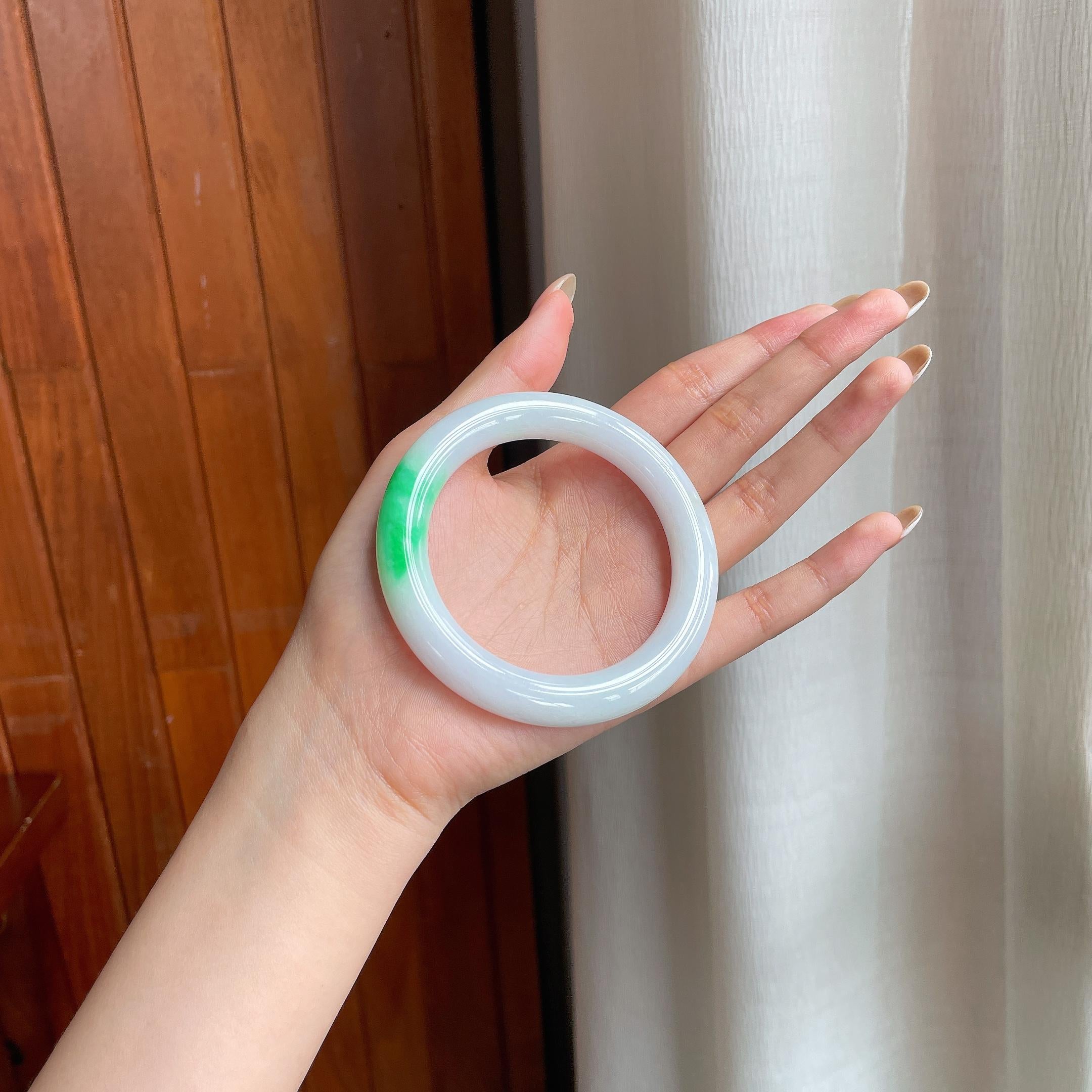 糯冰白底青翡翠圆条手镯（57mm)（yc415954）
