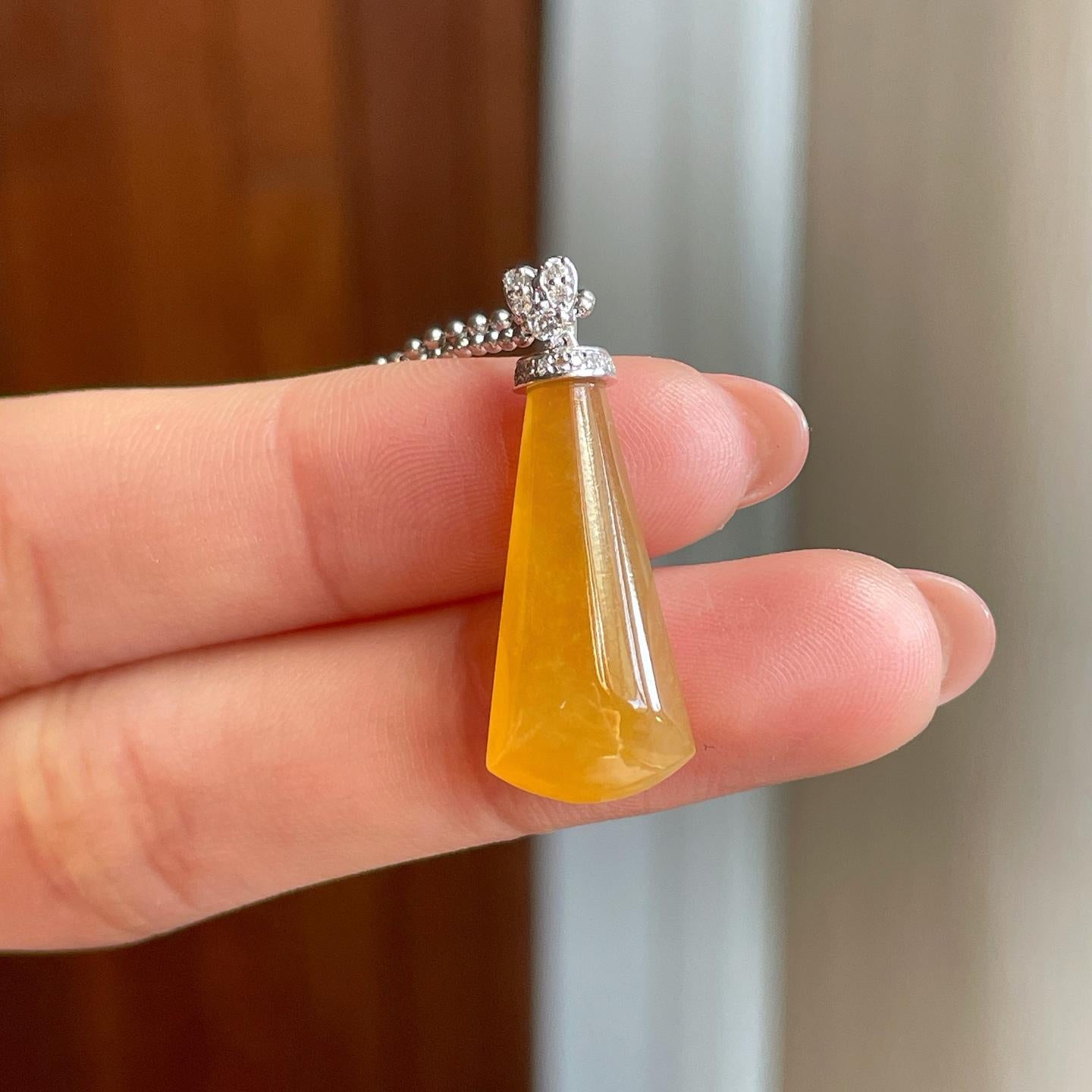 18k 金扣头糯冰黄翡翡翠无事牌（yc325780）