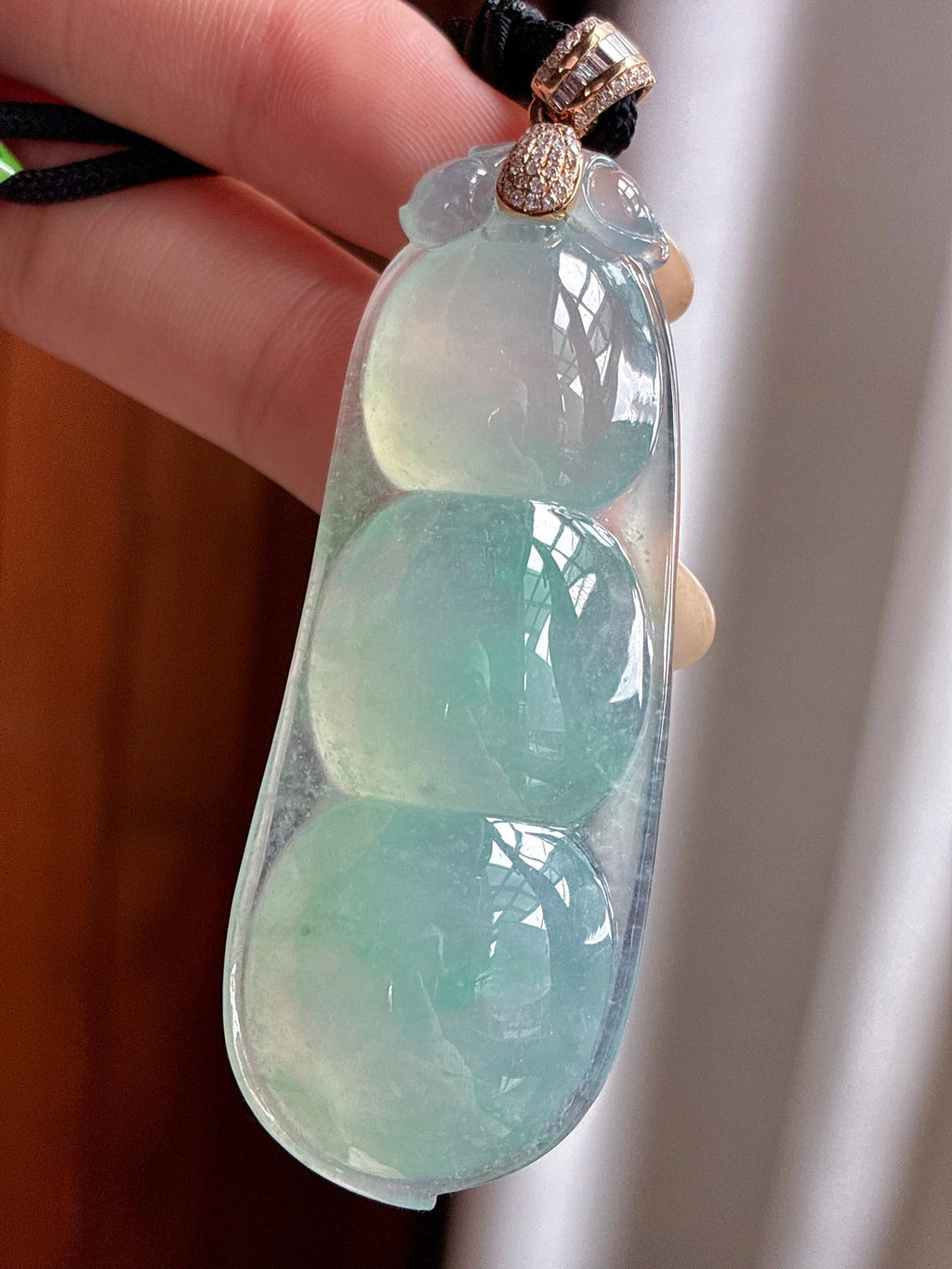 18k金扣头冰种起光大福豆 天然缅甸A货翡翠（yc525857）