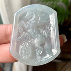 糯冰种带底色马牌挂件  天然缅甸A货翡翠（yc427815）
