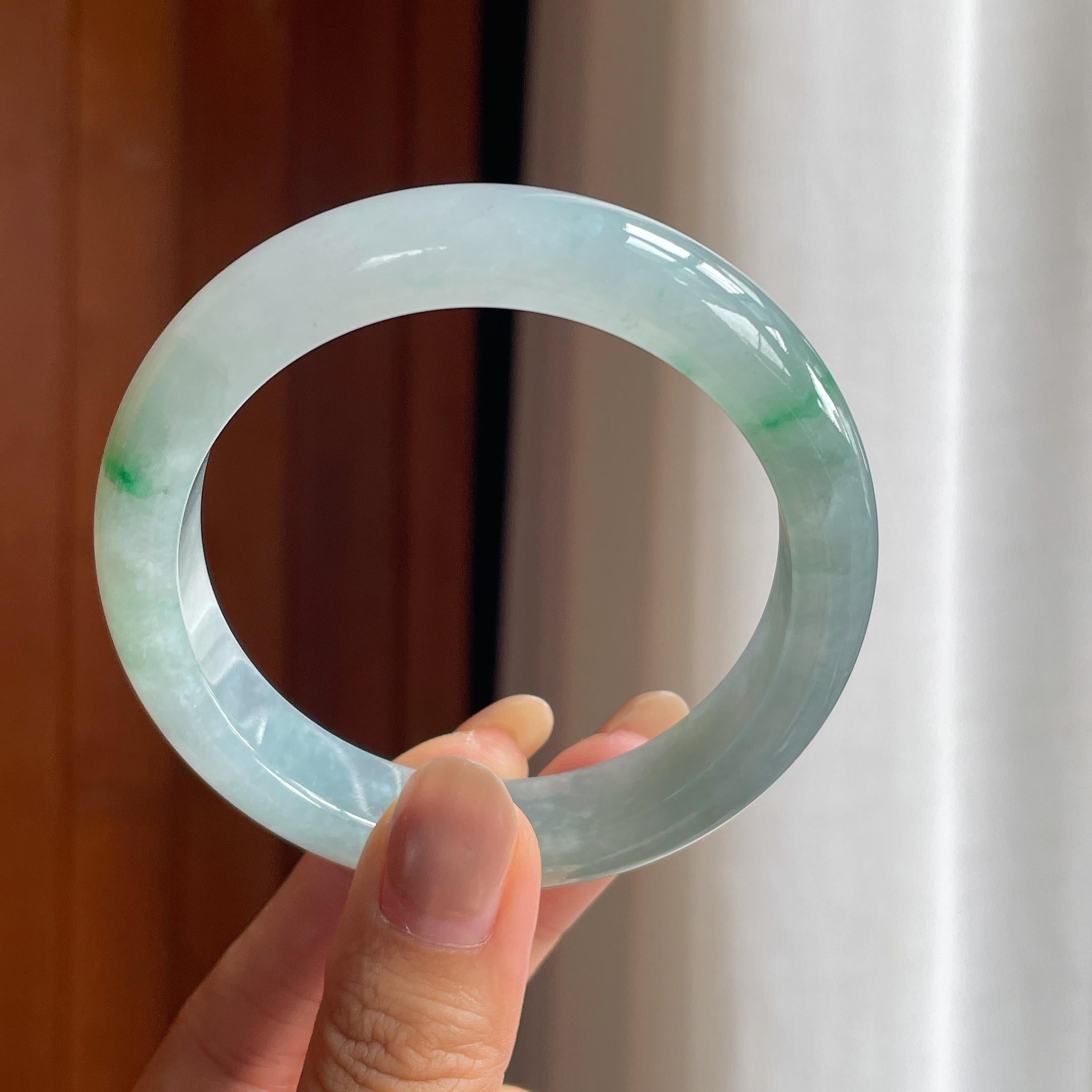 糯冰带色翡翠平安镯(57mm)（yc424293）